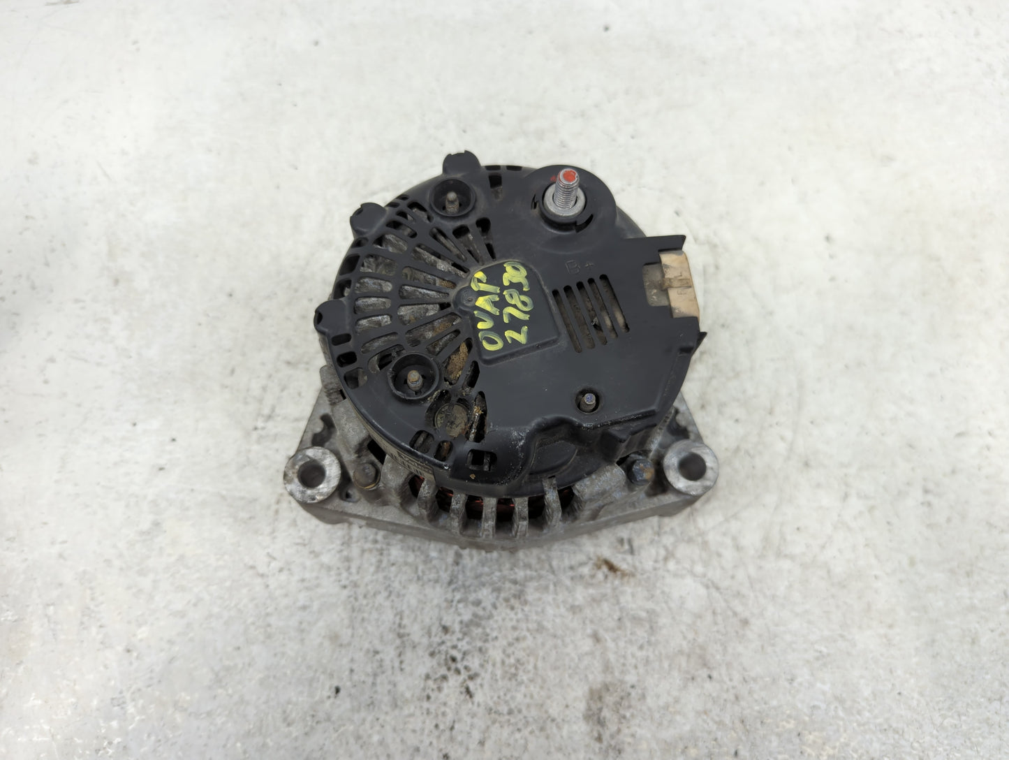 2005-2006 Chevrolet Equinox Alternator Replacement Generator Charging Assembly Engine OEM P/N:10396843 Fits Fits 2005 2006 O
