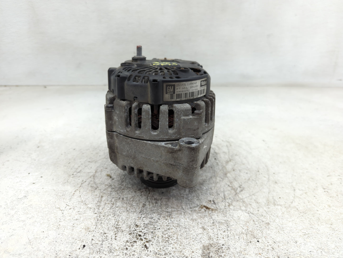 2005-2006 Chevrolet Equinox Alternator Replacement Generator Charging Assembly Engine OEM P/N:10396843 Fits Fits 2005 2006 O