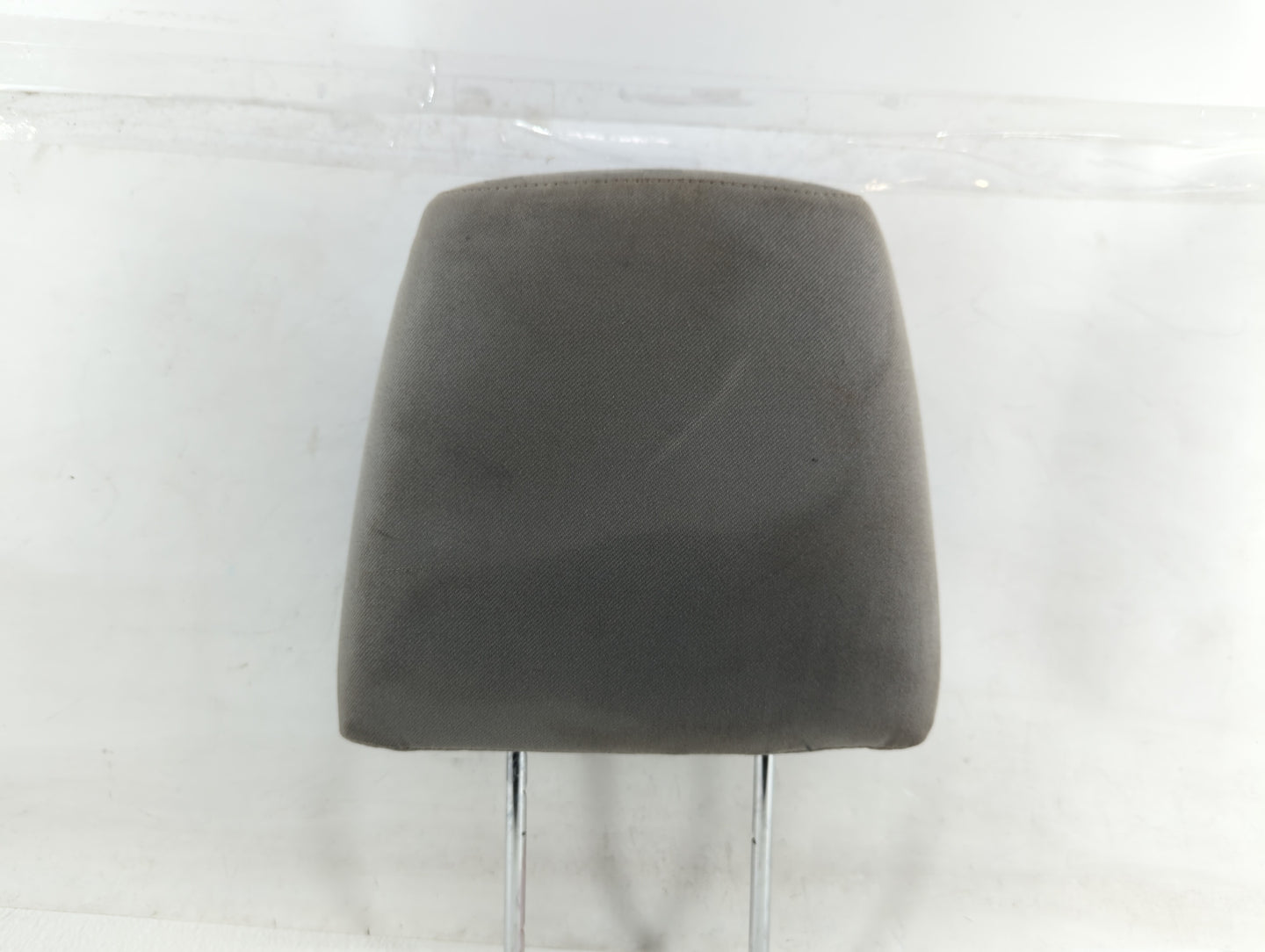 2005-2006 Chevrolet Equinox Headrest Head Rest Front Driver Passenger Seat Fits Fits 2005 2006 OEM Used Auto Parts - Oemused