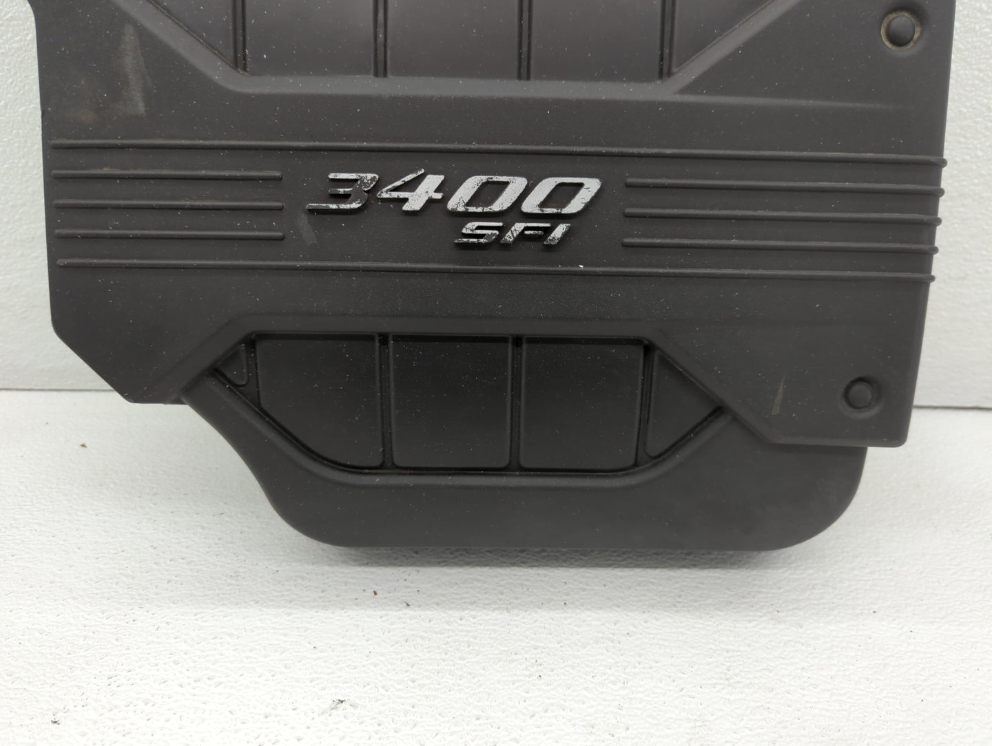 2006 Chevrolet Equinox Engine Cover - Oemusedautoparts1.com
