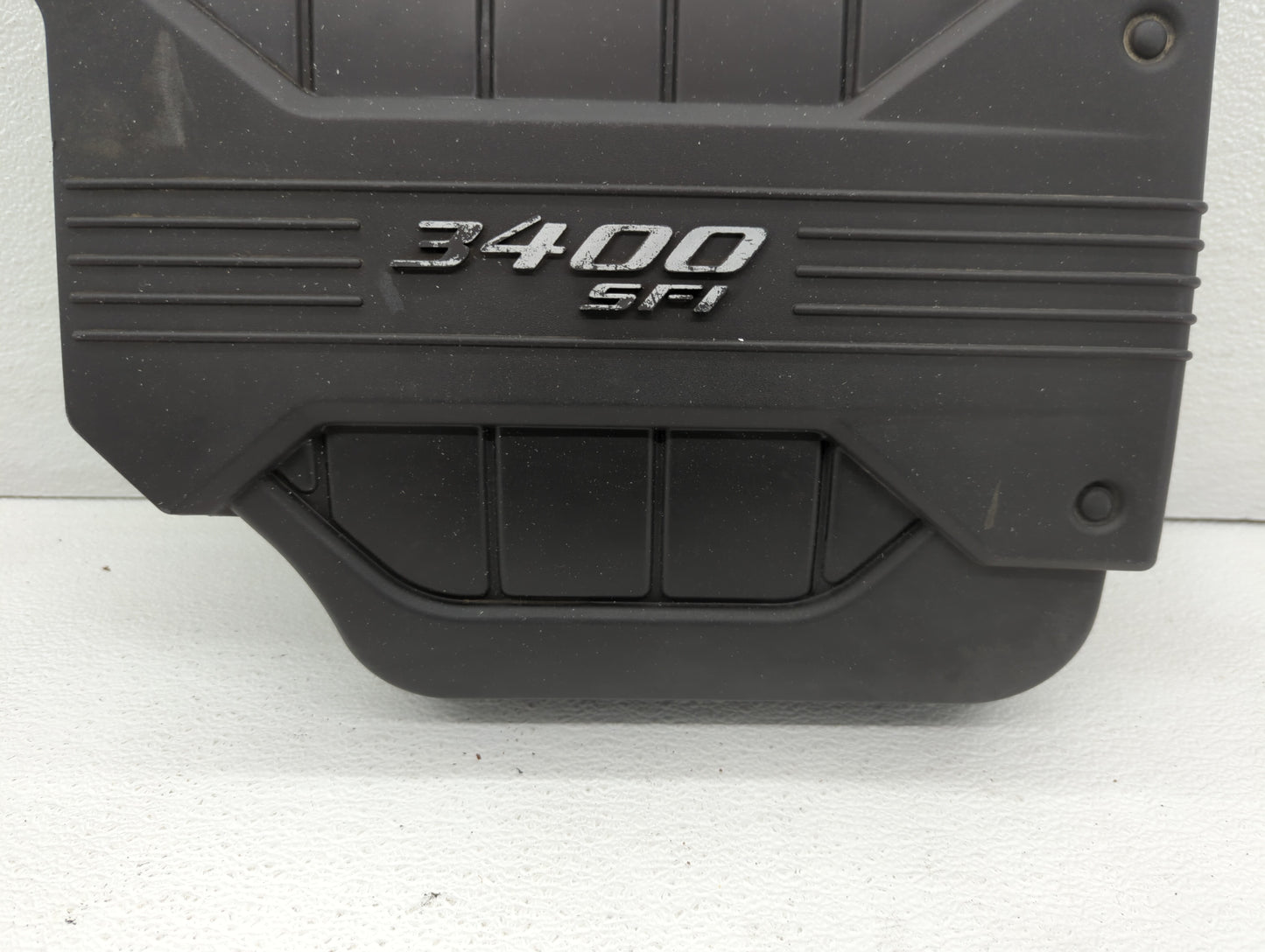 2006 Chevrolet Equinox Engine Cover - Oemusedautoparts1.com