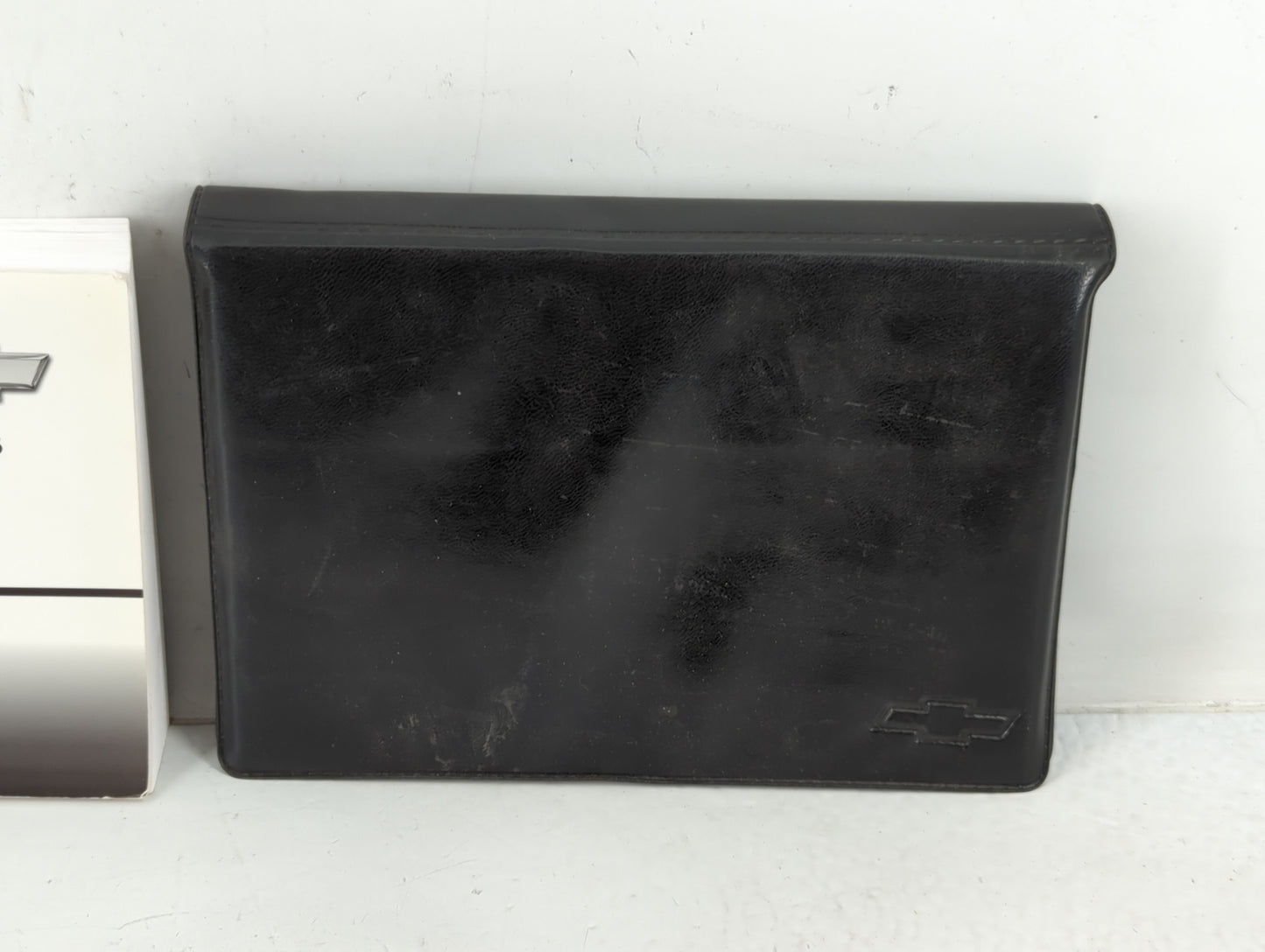 2006 Chevrolet Equinox Owners Manual Book Guide OEM Used Auto Parts - Oemusedautoparts1.com