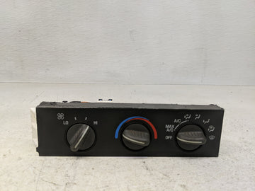 2001-2007 Chevrolet Express 1500 Climate Control Module Temperature AC/Heater Replacement P/N:257536286140 Fits OEM Used Aut