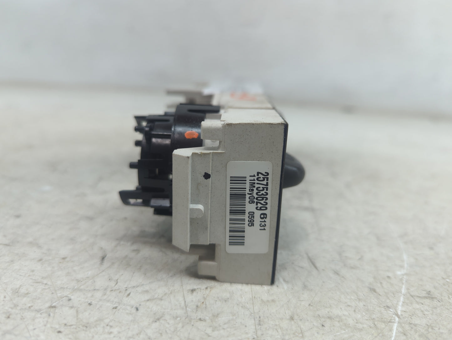 2001-2007 Chevrolet Express 2500 Climate Control Module Temperature AC/Heater Replacement P/N:25753629 Fits OEM Used Auto Pa