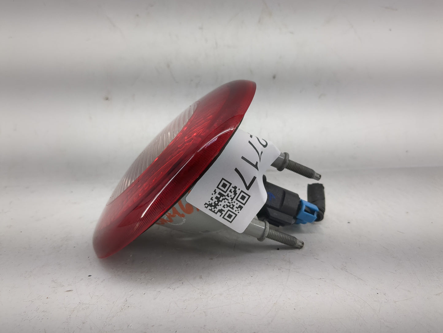 2006-2011 Chevrolet Hhr Tail Light Assembly Passenger Right OEM P/N:22709549 Fits Fits 2006 2007 2008 2009 2010 2011 OEM Use