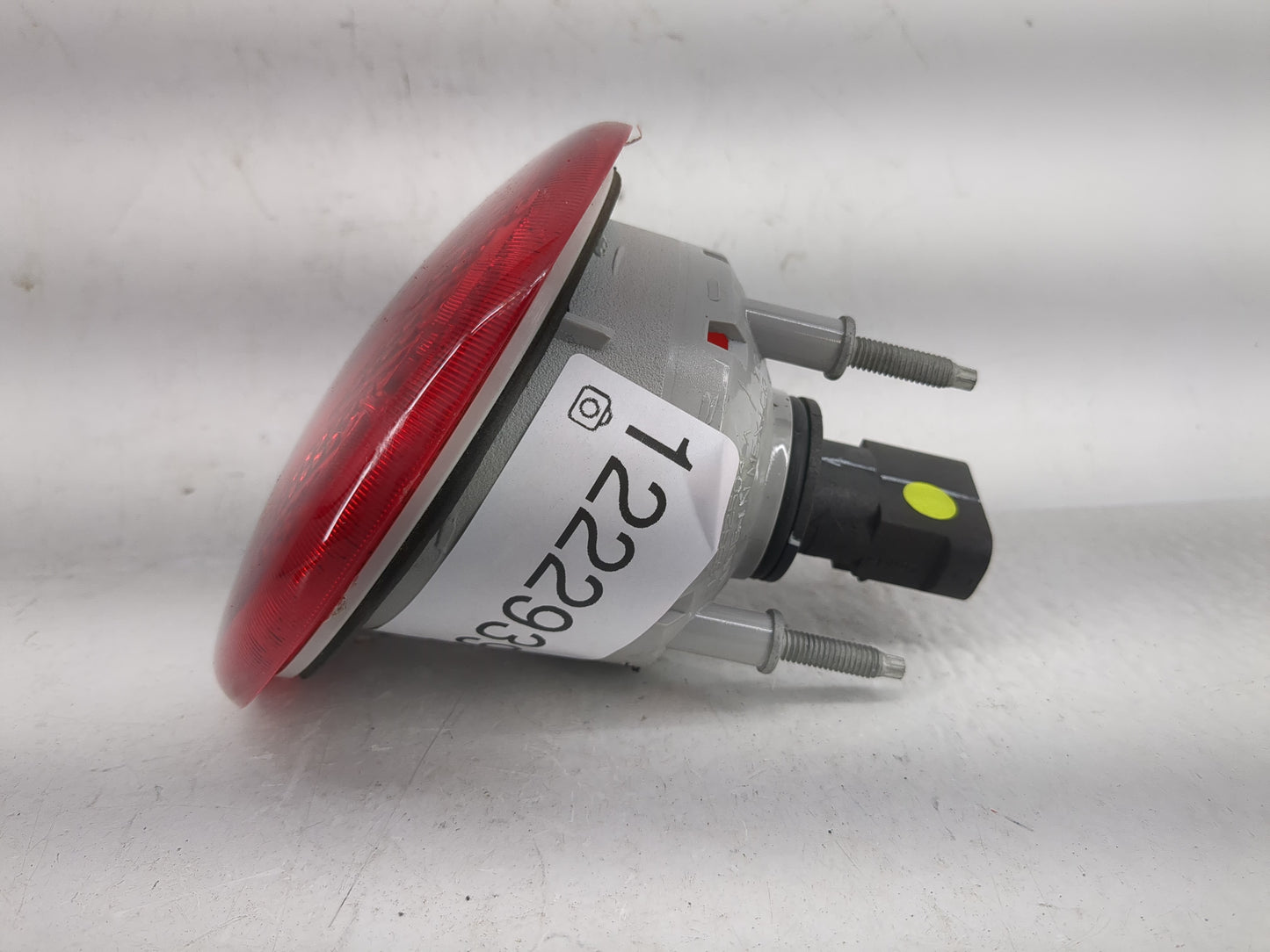 2006-2011 Chevrolet Hhr Tail Light Assembly Passenger Right OEM P/N:16532504 Fits Fits 2006 2007 2008 2009 2010 2011 OEM Use