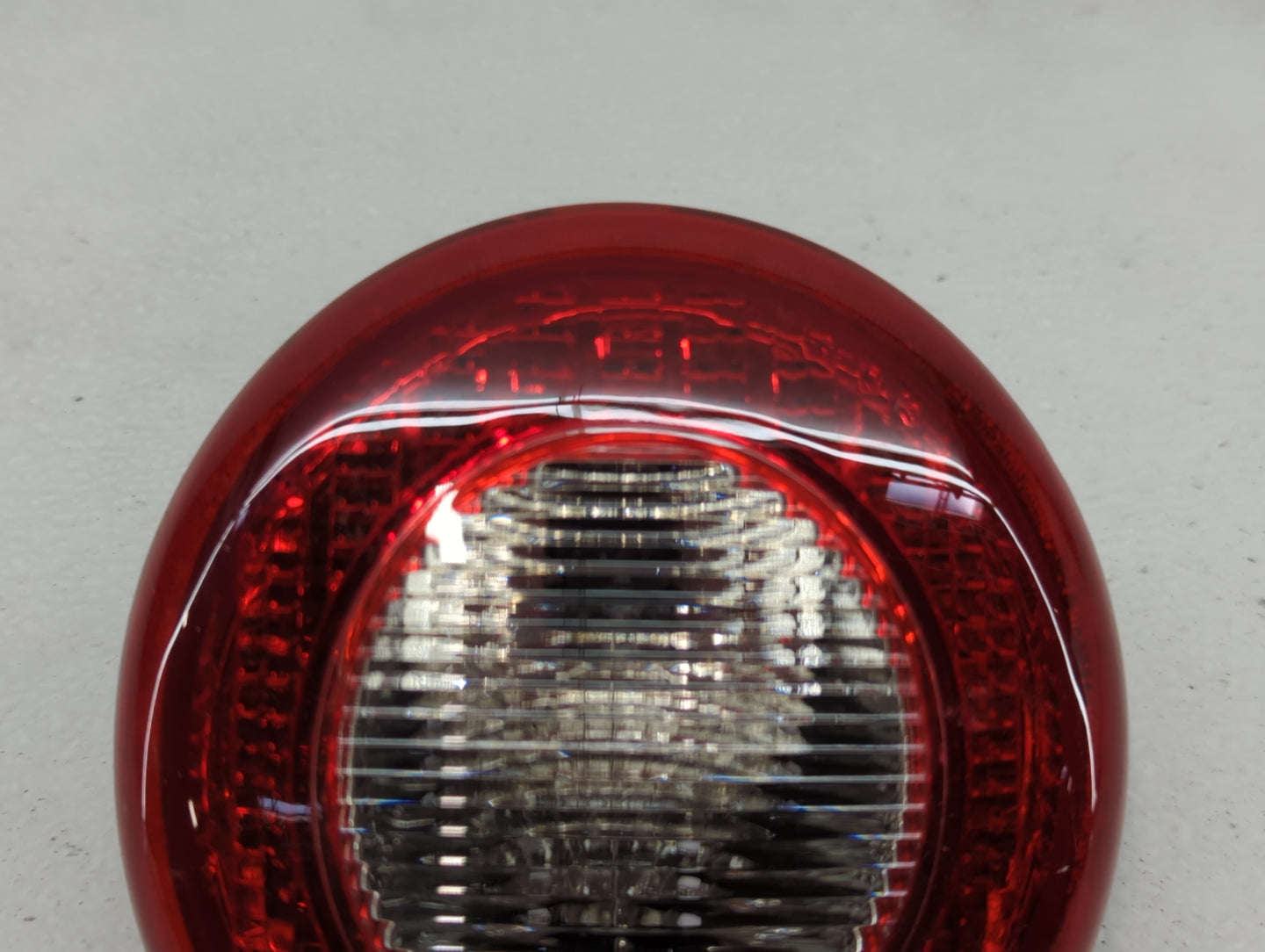 2006-2011 Chevrolet Hhr Tail Light Assembly Passenger Right OEM P/N:16532494 Fits Fits 2006 2007 2008 2009 2010 2011 OEM Use