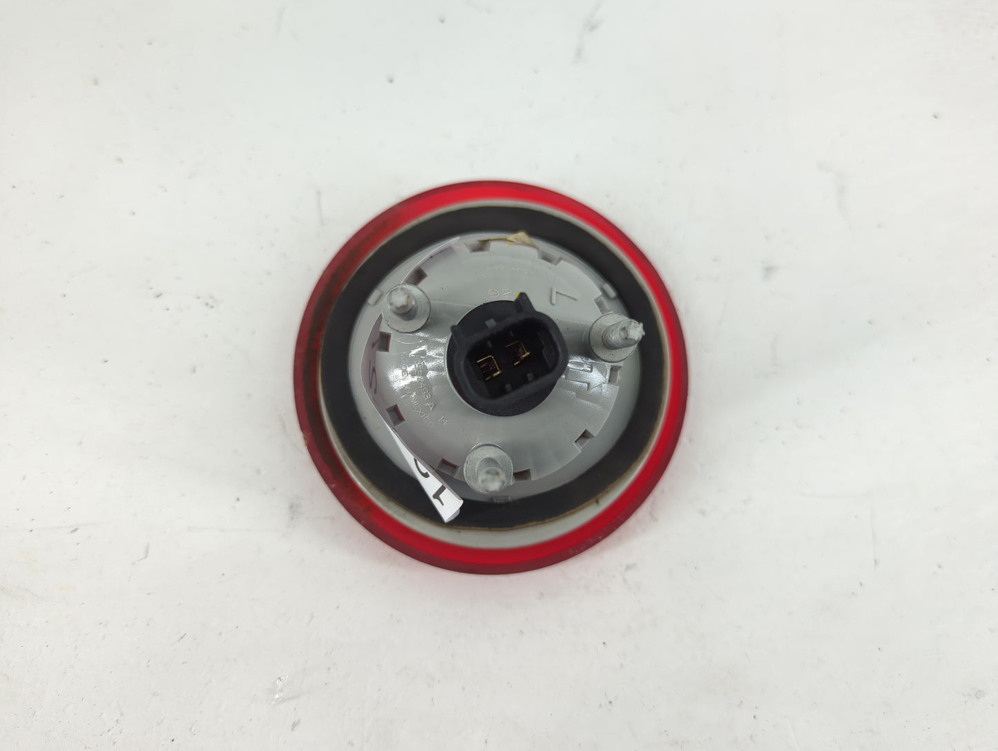 2006-2011 Chevrolet Hhr Tail Light Assembly Driver Left OEM P/N:16532493 Fits Fits 2006 2007 2008 2009 2010 2011 OEM Used Au