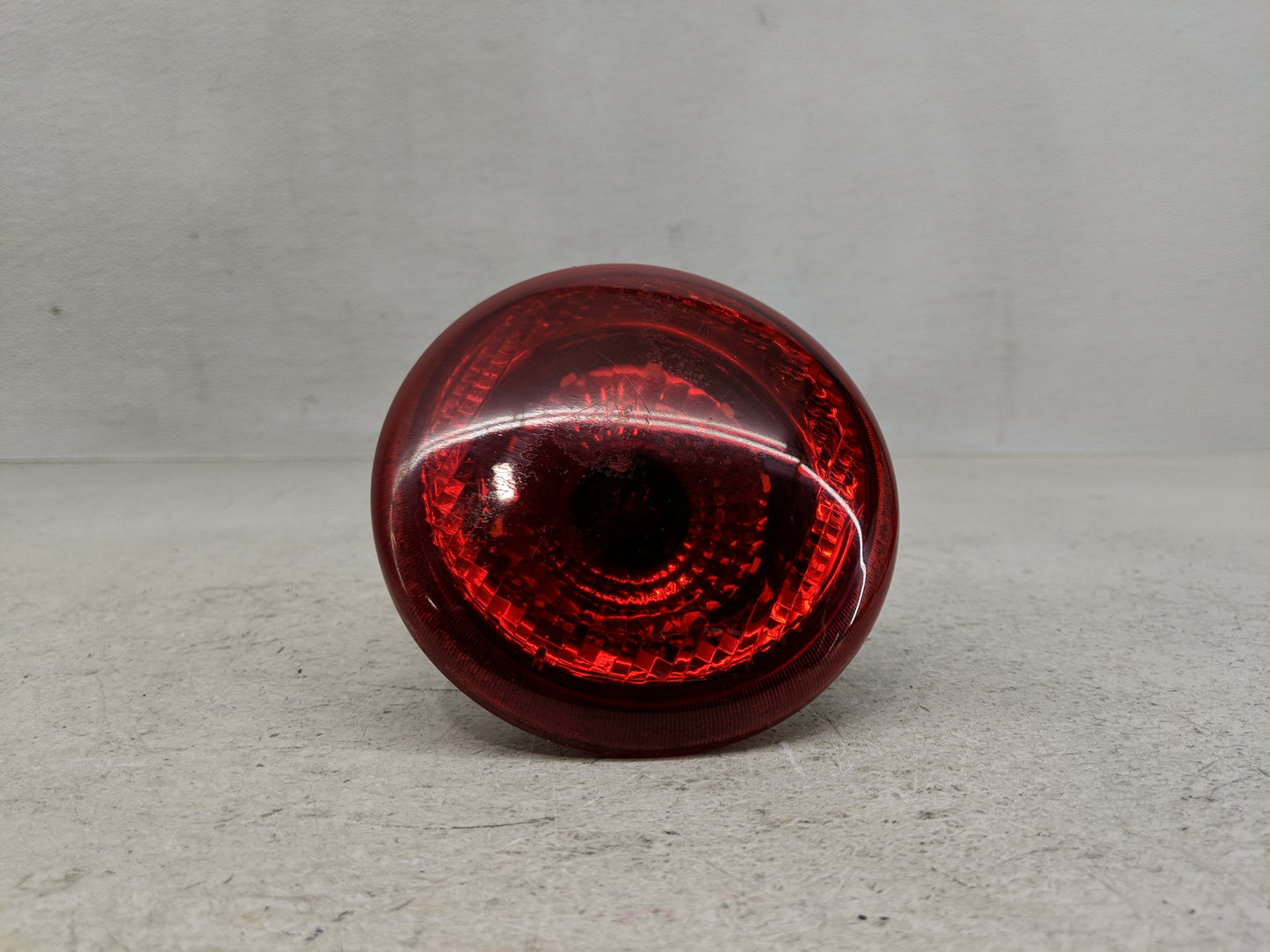 2006-2011 Chevrolet Hhr Tail Light Assembly Passenger Right OEM P/N:16532504 A Fits Fits 2006 2007 2008 2009 2010 2011 OEM U