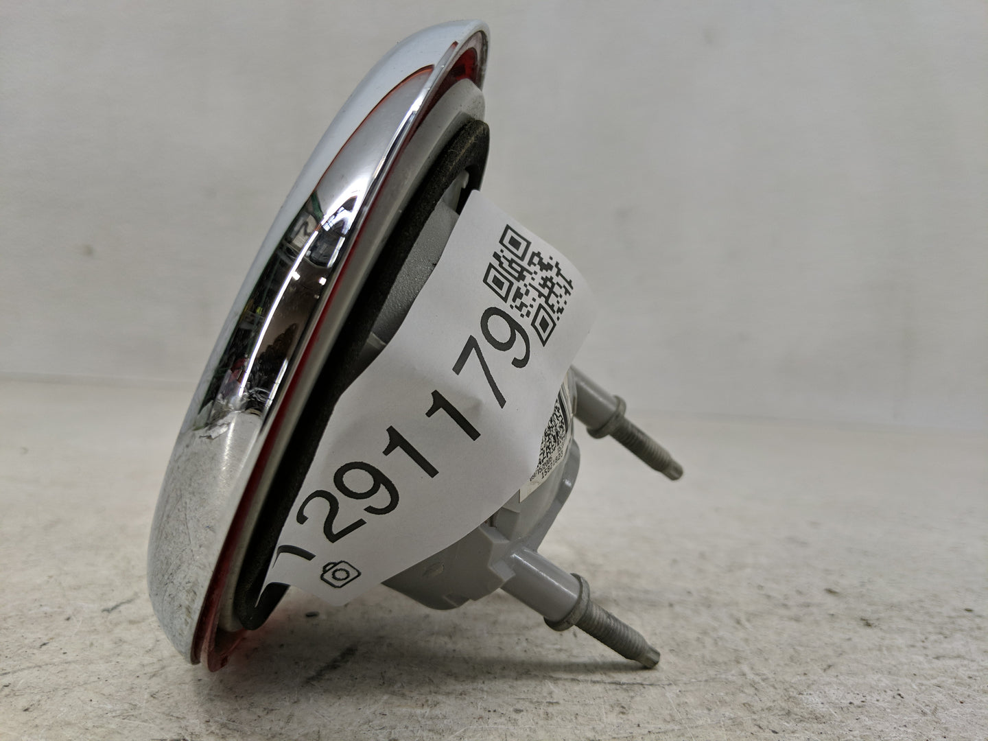 2006-2011 Chevrolet Hhr Tail Light Assembly Driver Left OEM Fits Fits 2006 2007 2008 2009 2010 2011 OEM Used Auto Parts - Oe