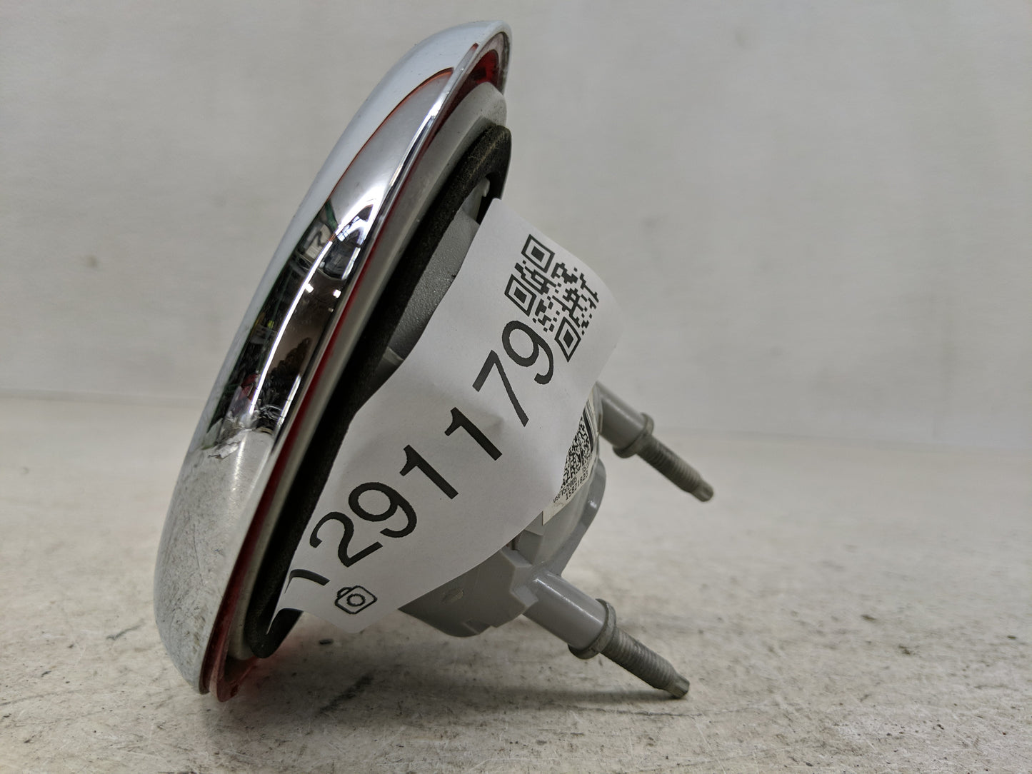 2006-2011 Chevrolet Hhr Tail Light Assembly Driver Left OEM Fits Fits 2006 2007 2008 2009 2010 2011 OEM Used Auto Parts - Oe