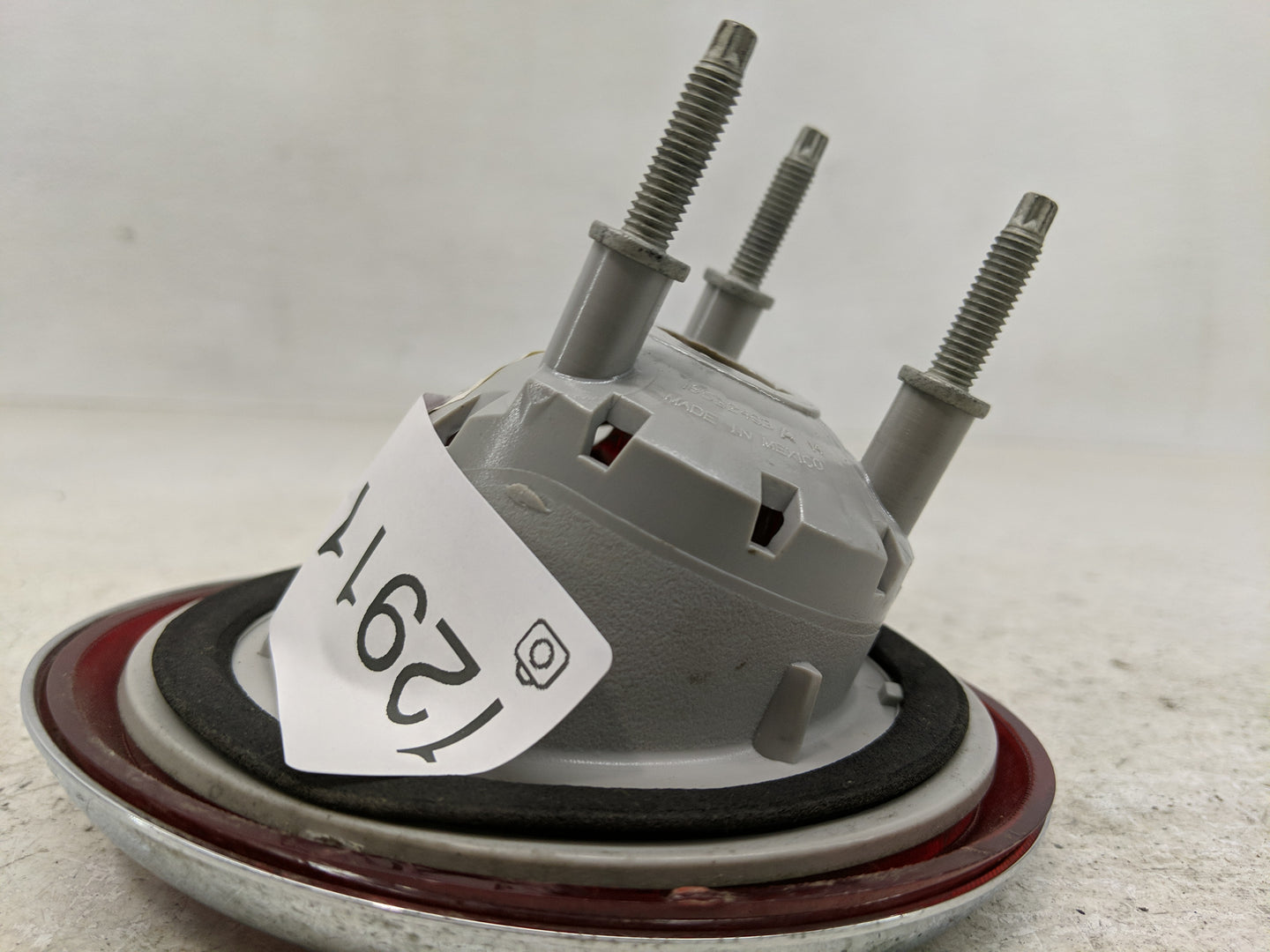 2006-2011 Chevrolet Hhr Tail Light Assembly Driver Left OEM Fits Fits 2006 2007 2008 2009 2010 2011 OEM Used Auto Parts - Oe