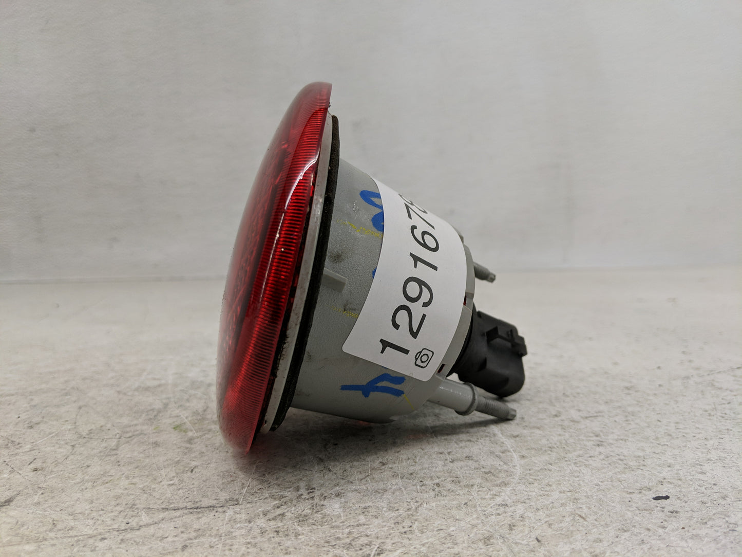 2006-2011 Chevrolet Hhr Tail Light Assembly Driver Left OEM P/N:16532503 A Fits Fits 2006 2007 2008 2009 2010 2011 OEM Used 