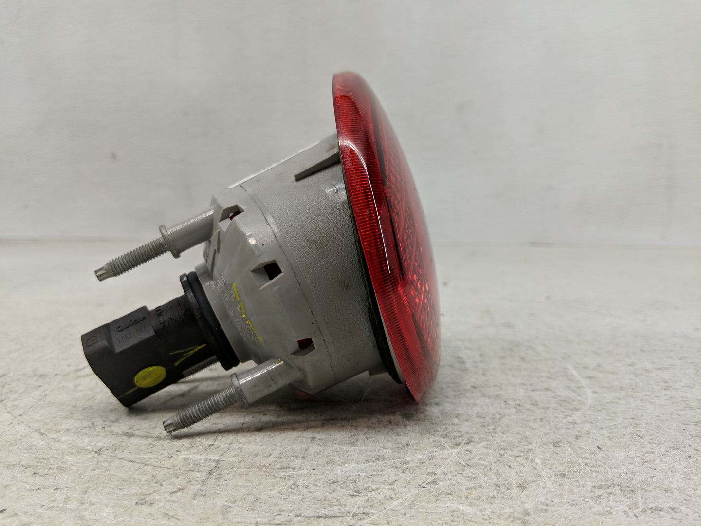 2006-2011 Chevrolet Hhr Tail Light Assembly Driver Left OEM P/N:16532503 A Fits Fits 2006 2007 2008 2009 2010 2011 OEM Used 