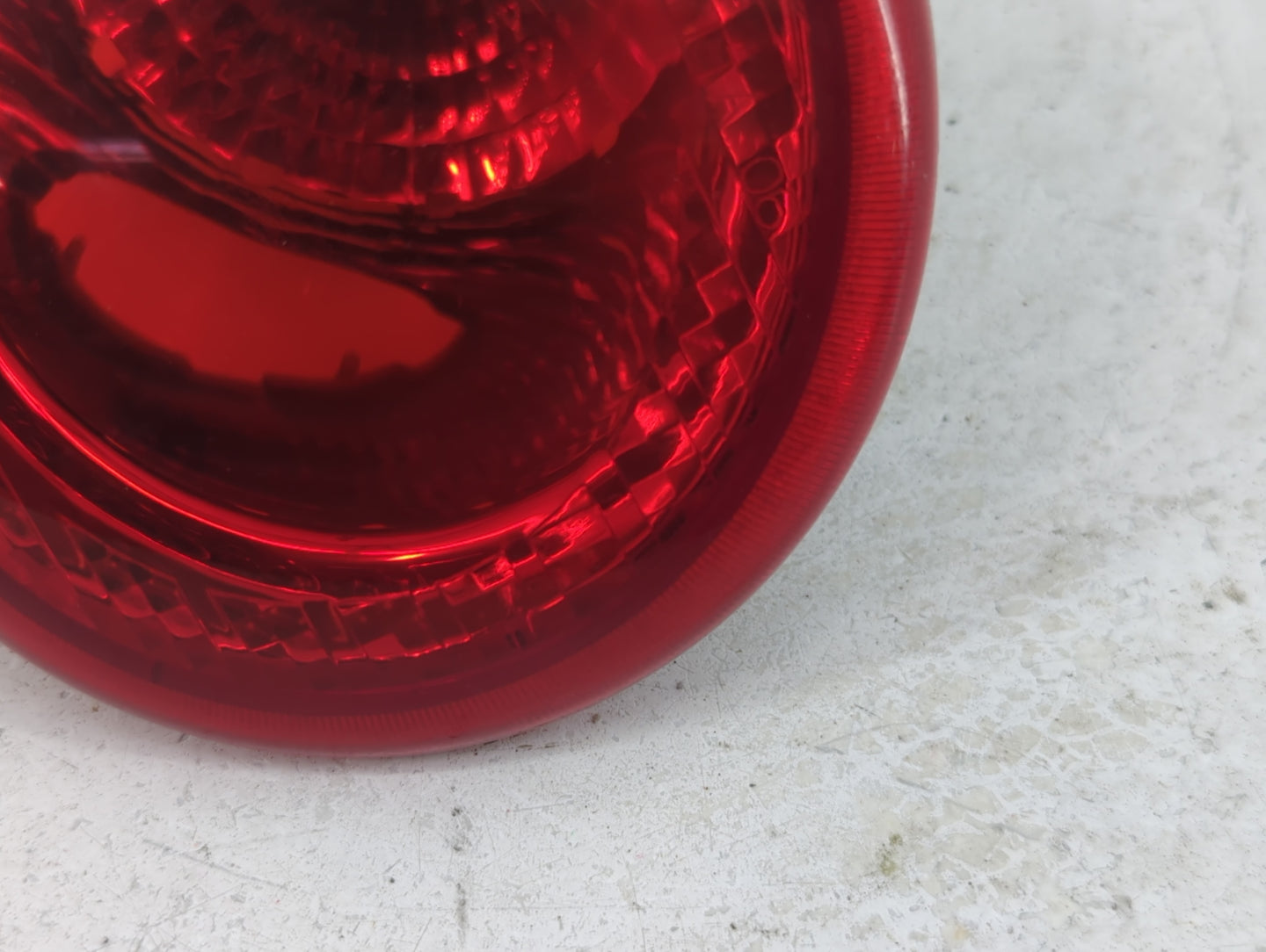 2006-2011 Chevrolet Hhr Tail Light Assembly Driver Left OEM P/N:16532503 A Fits Fits 2006 2007 2008 2009 2010 2011 OEM Used 