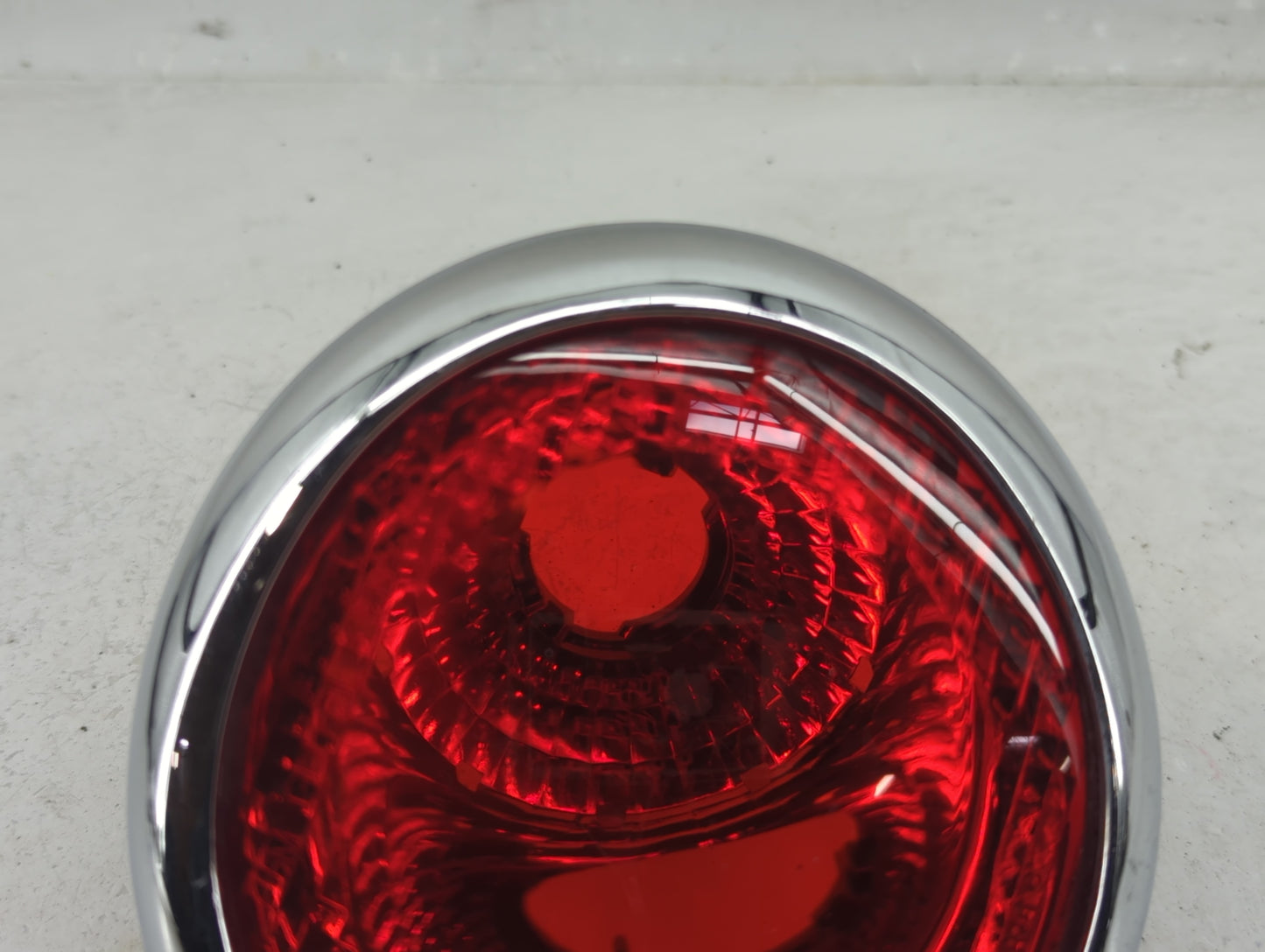 2006-2011 Chevrolet Hhr Tail Light Assembly Passenger Right OEM P/N:16532504 A Fits Fits 2006 2007 2008 2009 2010 2011 OEM U