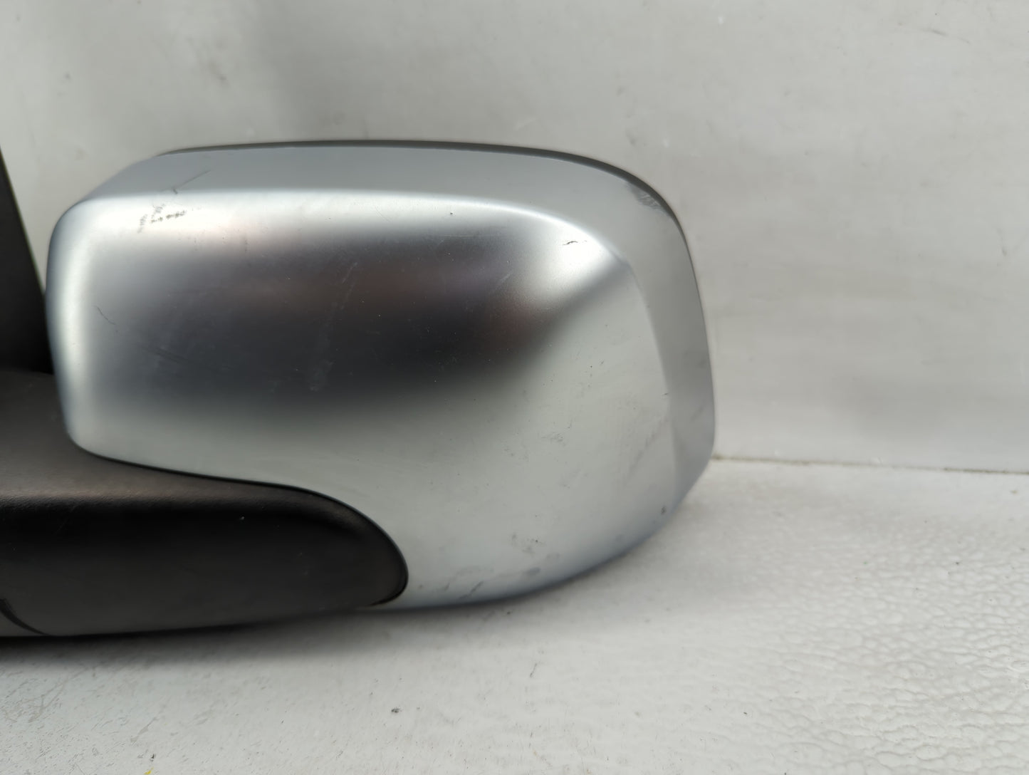 2006-2007 Chevrolet Hhr Driver Side View Mirror - Left Door Mirror OEM Used - Oemusedautoparts1.com