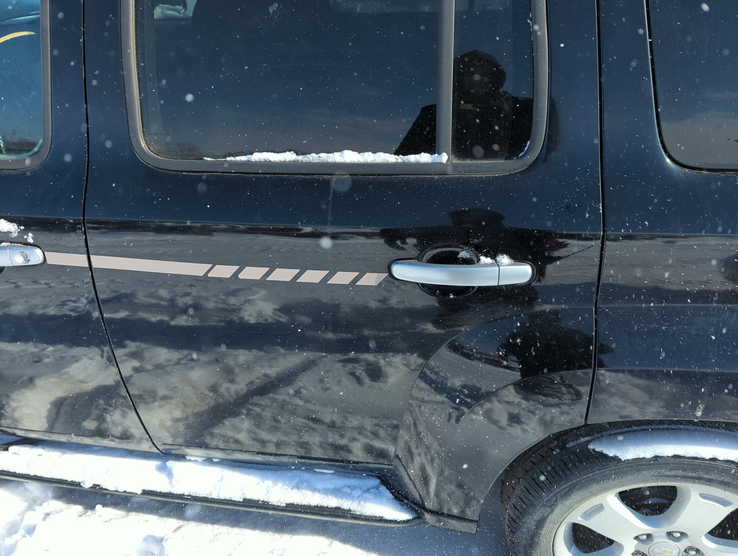 2006-2011 Chevrolet Hhr Driver Rear Door Oem - Oemusedautoparts1.com