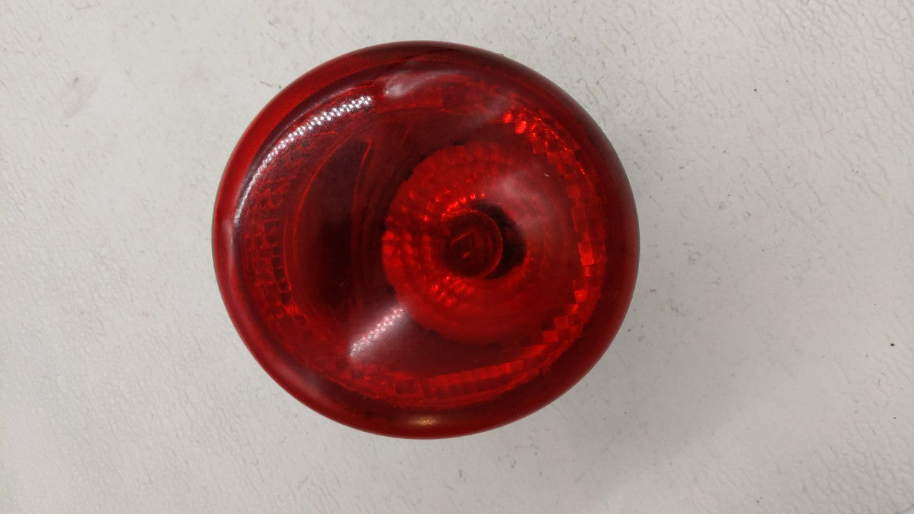 2006-2011 Chevrolet Hhr Tail Light Assembly Driver Left OEM Fits Fits 2006 2007 2008 2009 2010 2011 OEM Used Auto Parts - Oe