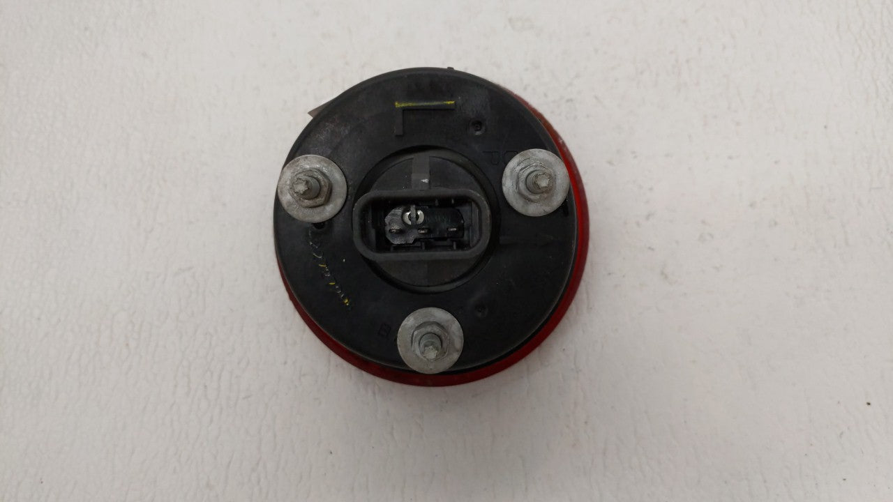 2006-2011 Chevrolet Hhr Tail Light Assembly Driver Left OEM Fits Fits 2006 2007 2008 2009 2010 2011 OEM Used Auto Parts - Oe