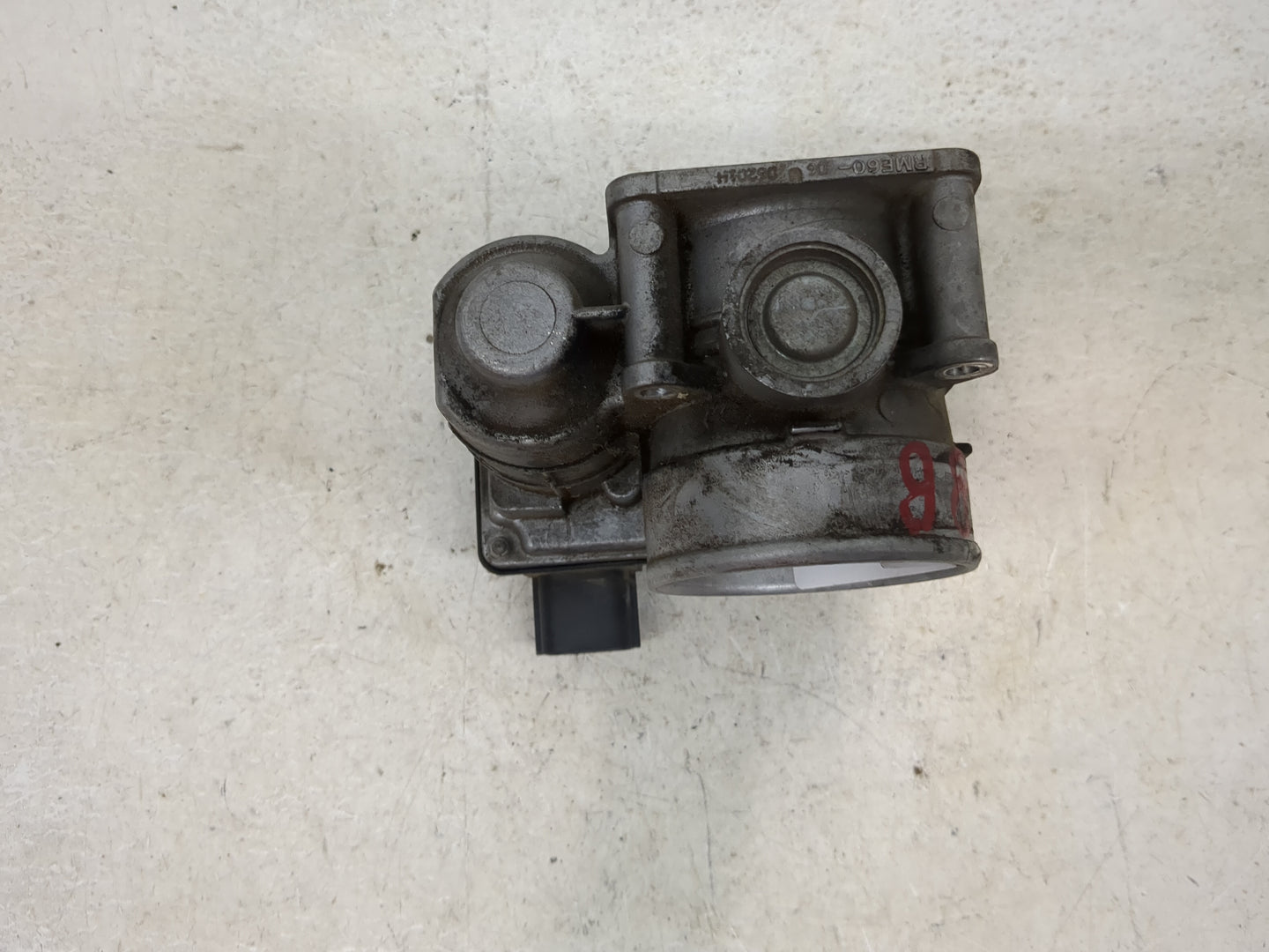 2006 Chevrolet Hhr Throttle Body P/N:RME50-16 T 6128 2 Fits Fits 2002 2003 2004 2005 2007 OEM Used Auto Parts - Oemusedautop