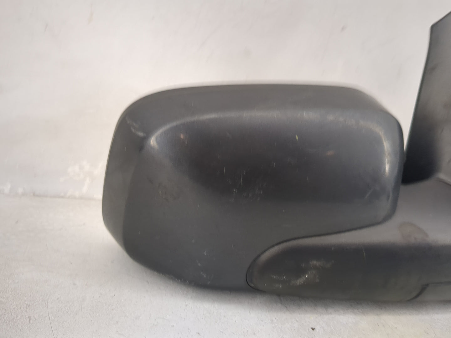 2006 Chevrolet Hhr Passenger Side View Mirror - Right Door Mirror OEM Used - Oemusedautoparts1.com