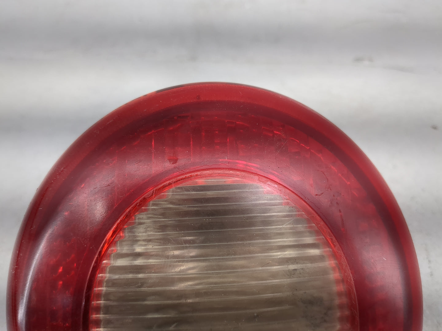 2006-2011 Chevrolet Hhr Tail Light Assembly Passenger Right OEM P/N:15875485 Fits Fits 2006 2007 2008 2009 2010 2011 OEM Use