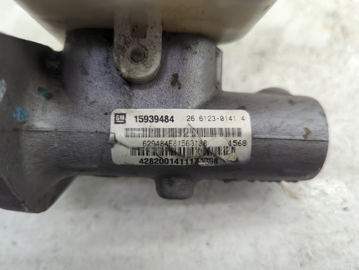 2006-2008 Chevrolet Hhr Brake Master Cylinder 1515697 - Oemusedautoparts1.com