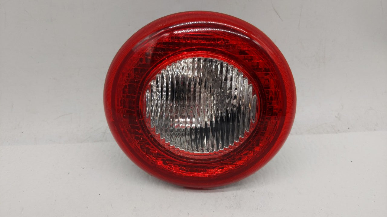 2006-2011 Chevrolet Hhr Tail Light Assembly Driver Left OEM P/N:20778528 15875485 Fits Fits 2006 2007 2008 2009 2010 2011 OE