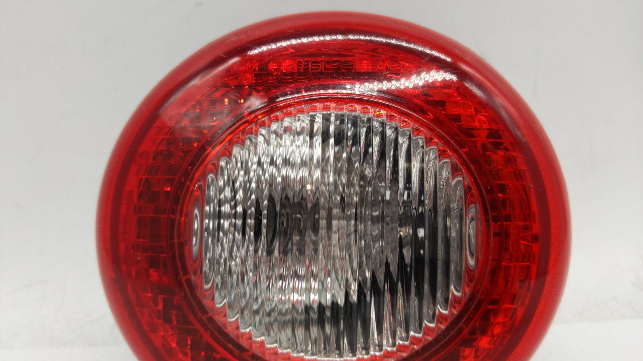 2006-2011 Chevrolet Hhr Tail Light Assembly Driver Left OEM P/N:20778528 15875485 Fits Fits 2006 2007 2008 2009 2010 2011 OE