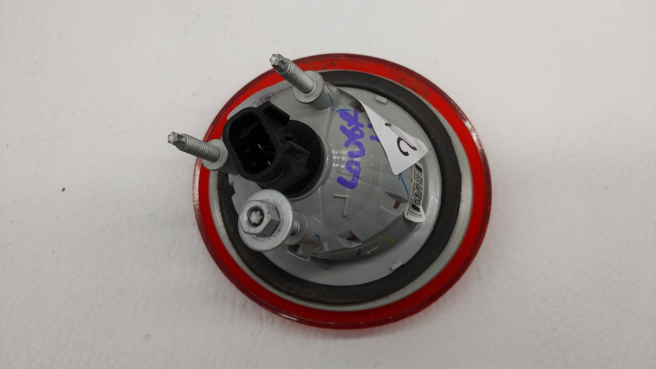 2006-2011 Chevrolet Hhr Tail Light Assembly Driver Left OEM P/N:20778528 15875485 Fits Fits 2006 2007 2008 2009 2010 2011 OE