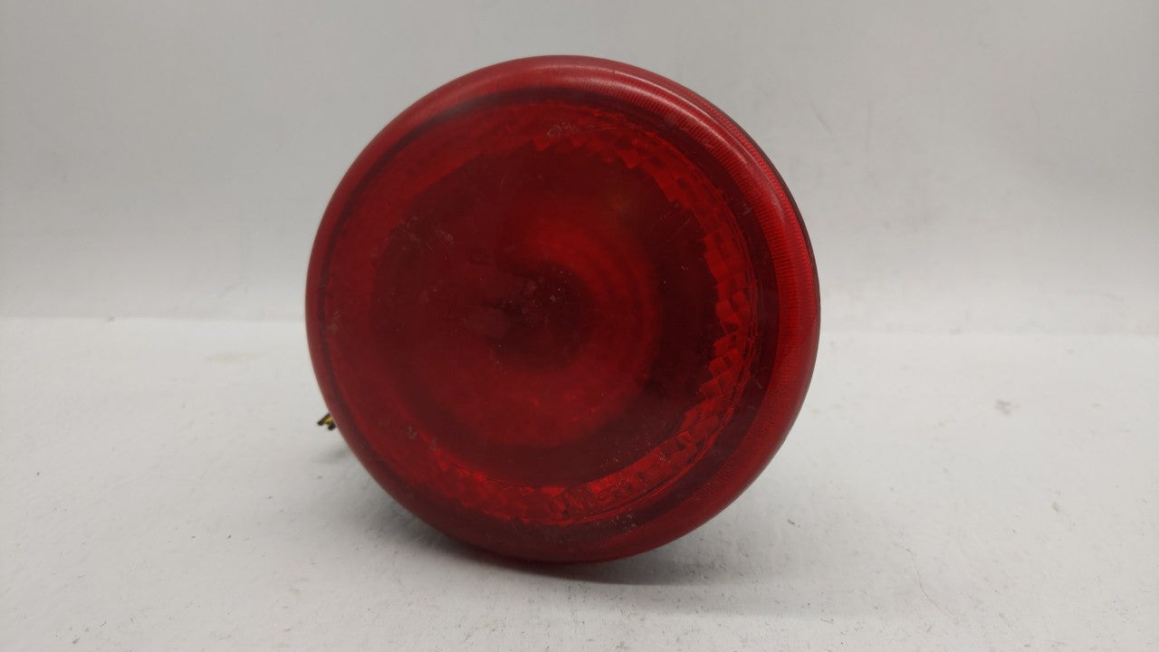 2006-2011 Chevrolet Hhr Tail Light Assembly Driver Left OEM P/N:20778528 15875485 Fits Fits 2006 2007 2008 2009 2010 2011 OE