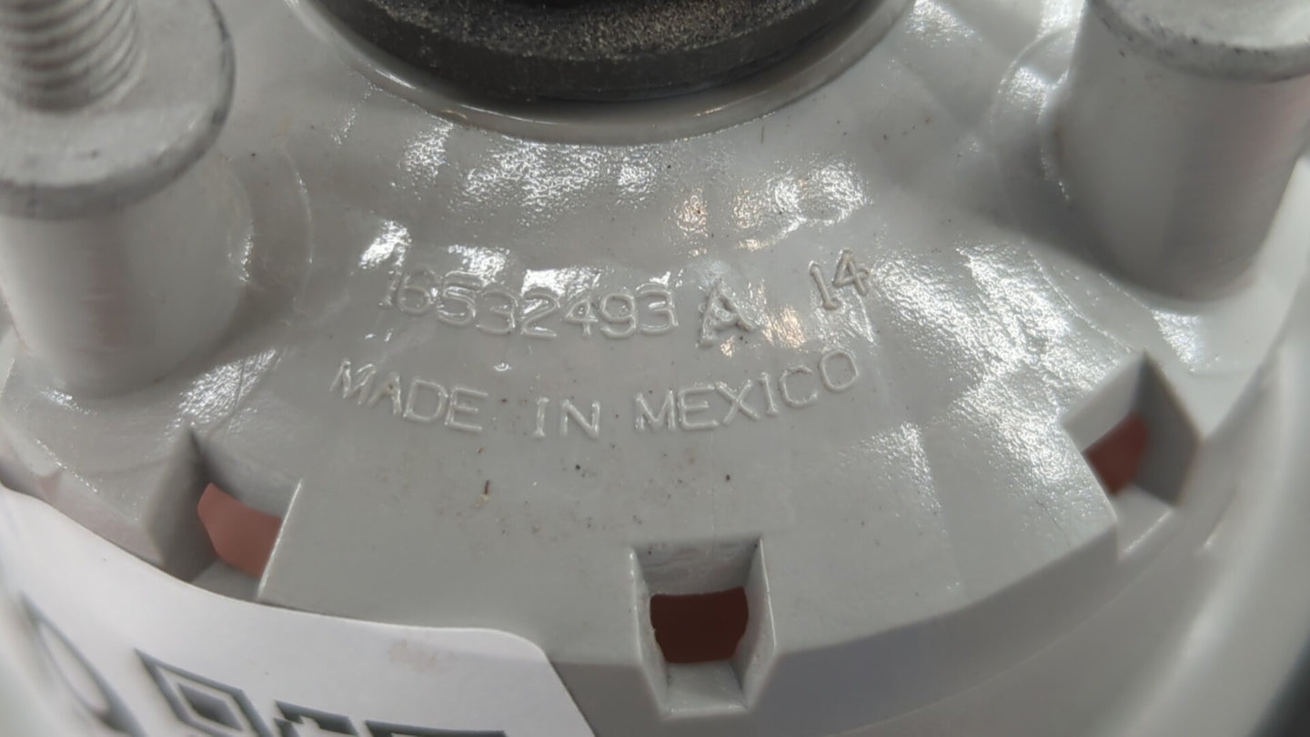 2006-2011 Chevrolet Hhr Tail Light Assembly Driver Left OEM P/N:16532493 15875406 Fits Fits 2006 2007 2008 2009 2010 2011 OE