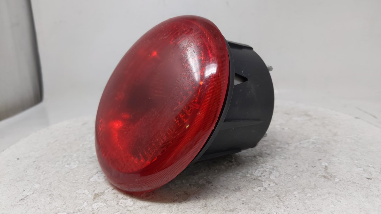 2006-2011 Chevrolet Hhr Tail Light Assembly Driver Left OEM Fits Fits 2006 2007 2008 2009 2010 2011 OEM Used Auto Parts - Oe