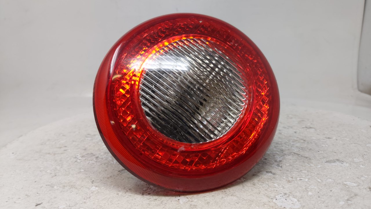2006-2011 Chevrolet Hhr Tail Light Assembly Passenger Right OEM Fits Fits 2006 2007 2008 2009 2010 2011 OEM Used Auto Parts 