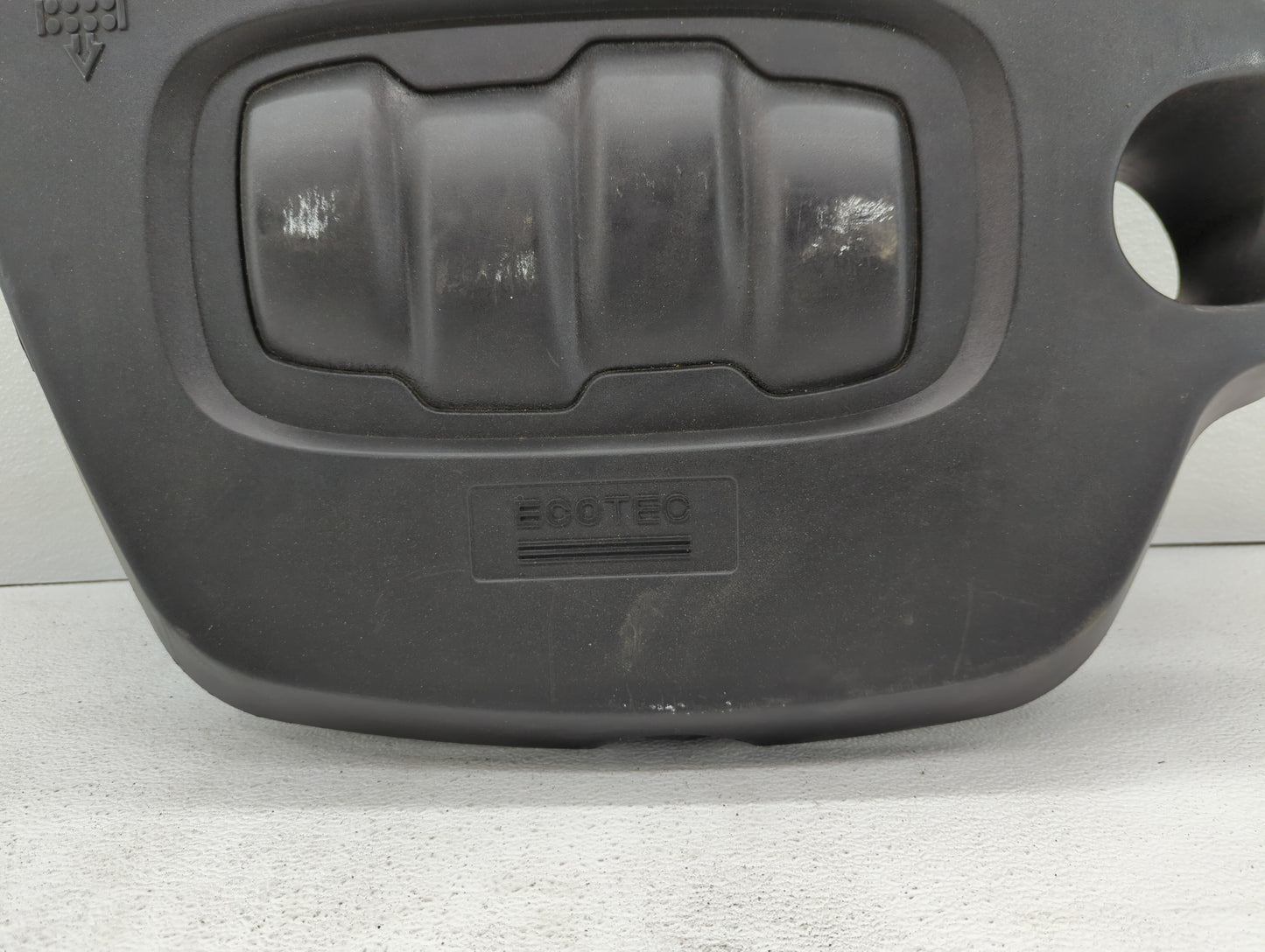 2006 Chevrolet Hhr Engine Cover - Oemusedautoparts1.com