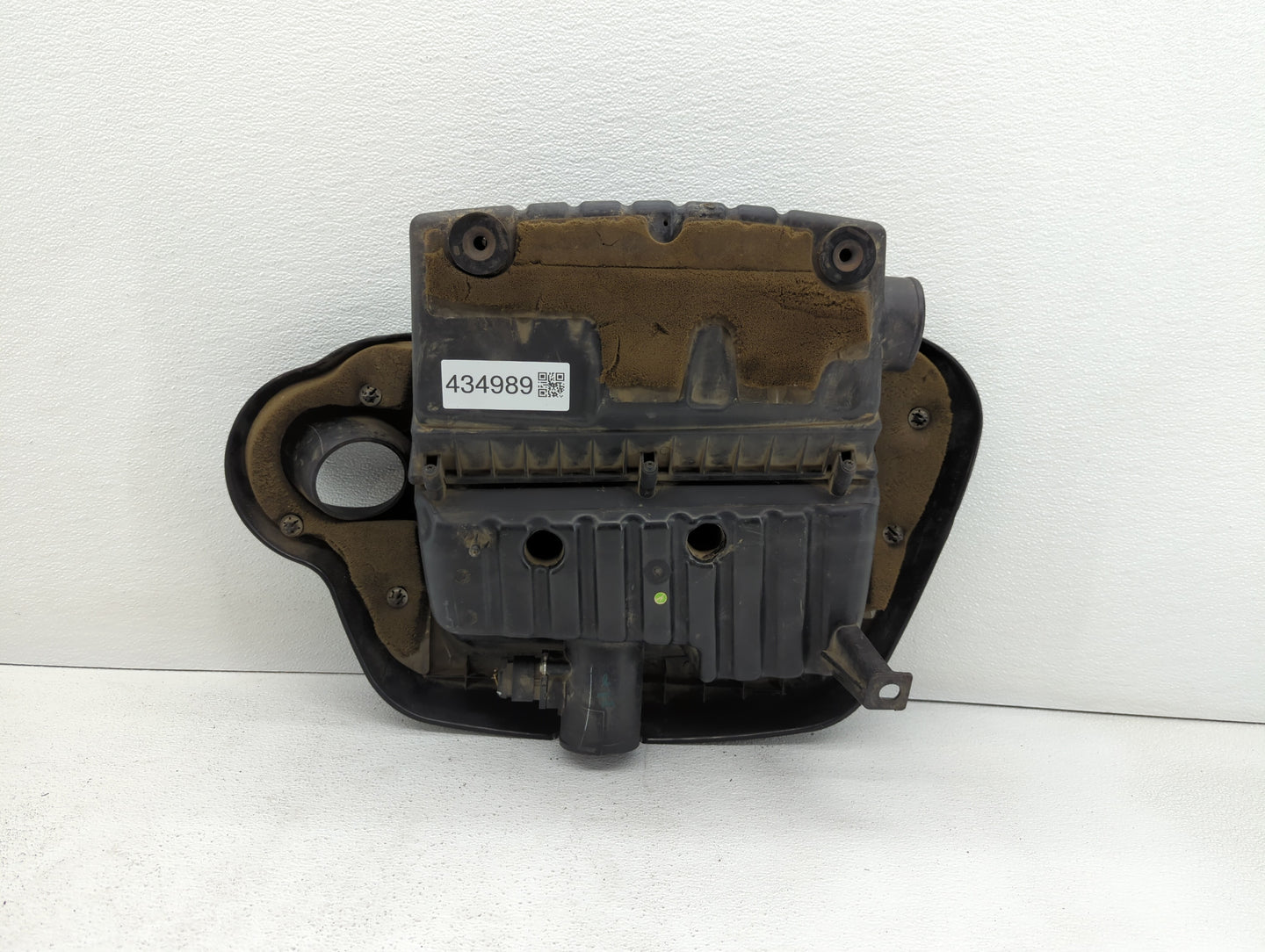 2006 Chevrolet Hhr Engine Cover - Oemusedautoparts1.com