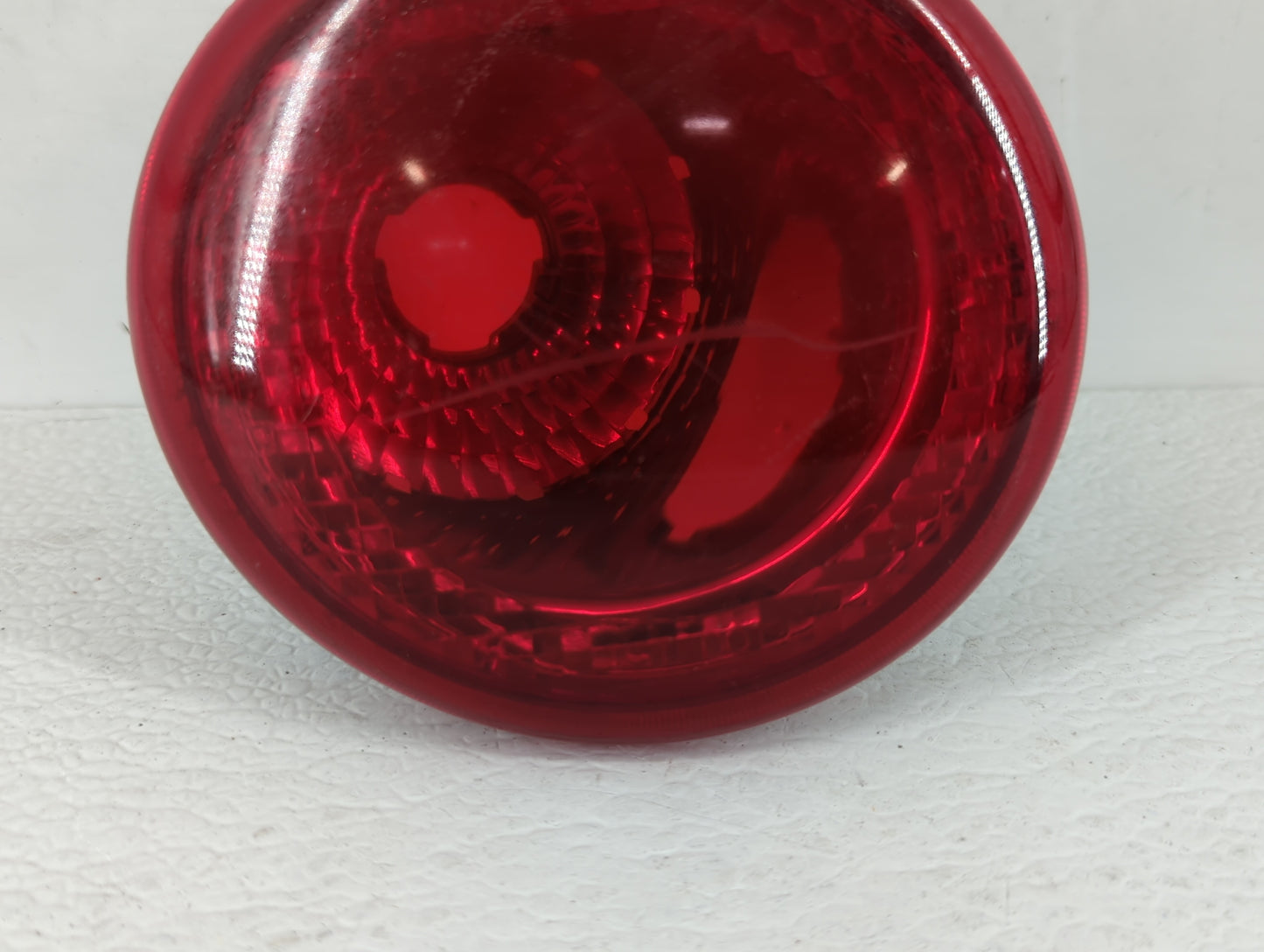 2006-2011 Chevrolet Hhr Tail Light Assembly Driver Left OEM P/N:16532503 22727298 Fits Fits 2006 2007 2008 2009 2010 2011 OE