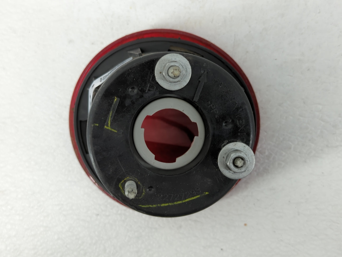 2006-2011 Chevrolet Hhr Tail Light Assembly Driver Left OEM P/N:22727298 25823016 Fits Fits 2006 2007 2008 2009 2010 2011 OE