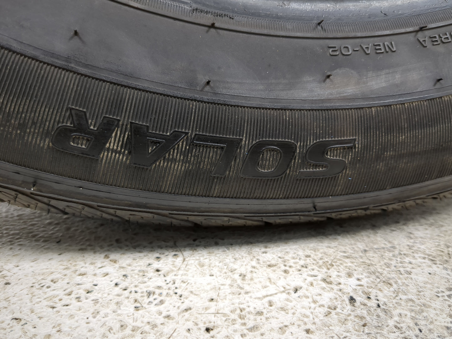 Used Tire 215/55R16 SOLAR 4XS+ 93H - Tread Depth 8/32 - Oemusedautoparts1.com