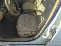 2006-2009 Chevrolet Hhr Driver Front Seat Oem 5026437 - Oemusedautoparts1.com
