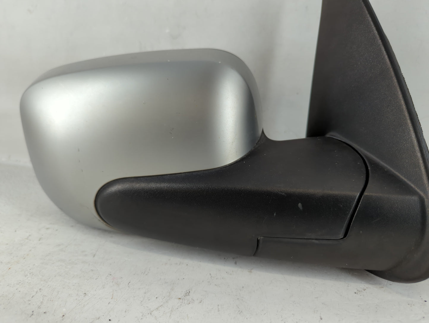 2006-2007 Chevrolet Hhr Passenger Side View Mirror - Right Door Mirror OEM Used - Oemusedautoparts1.com