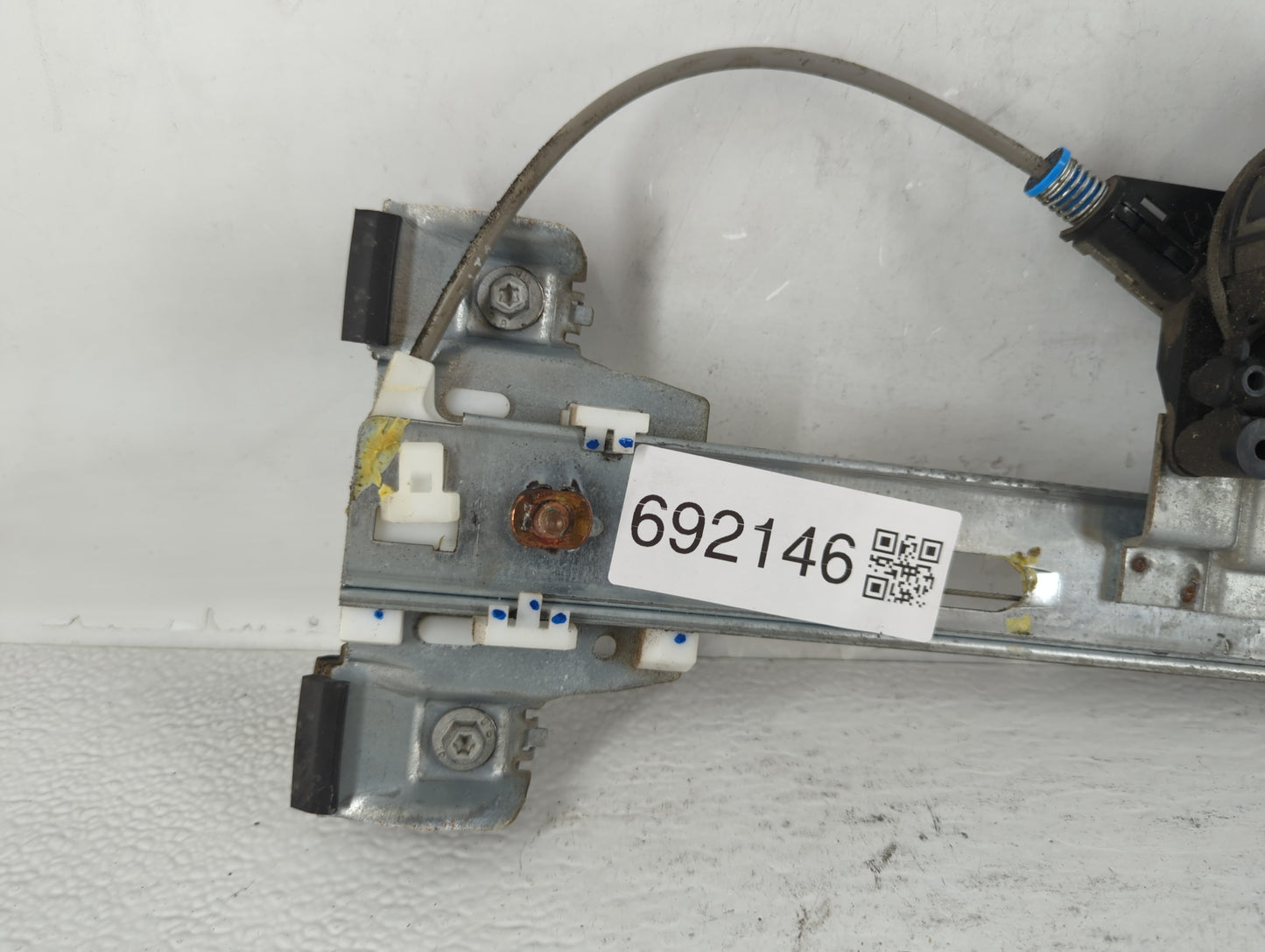 2006-2011 Chevrolet Hhr Driver Left Rear Window Regulator - Oemusedautoparts1.com