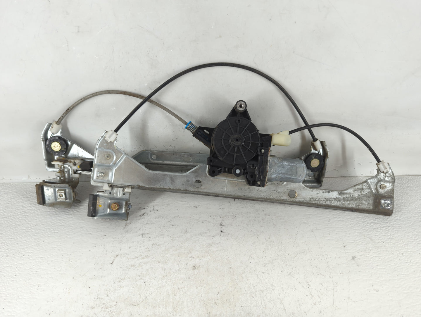 2006 Chevrolet Hhr Window Regulator Passenger Front - Oemusedautoparts1.com