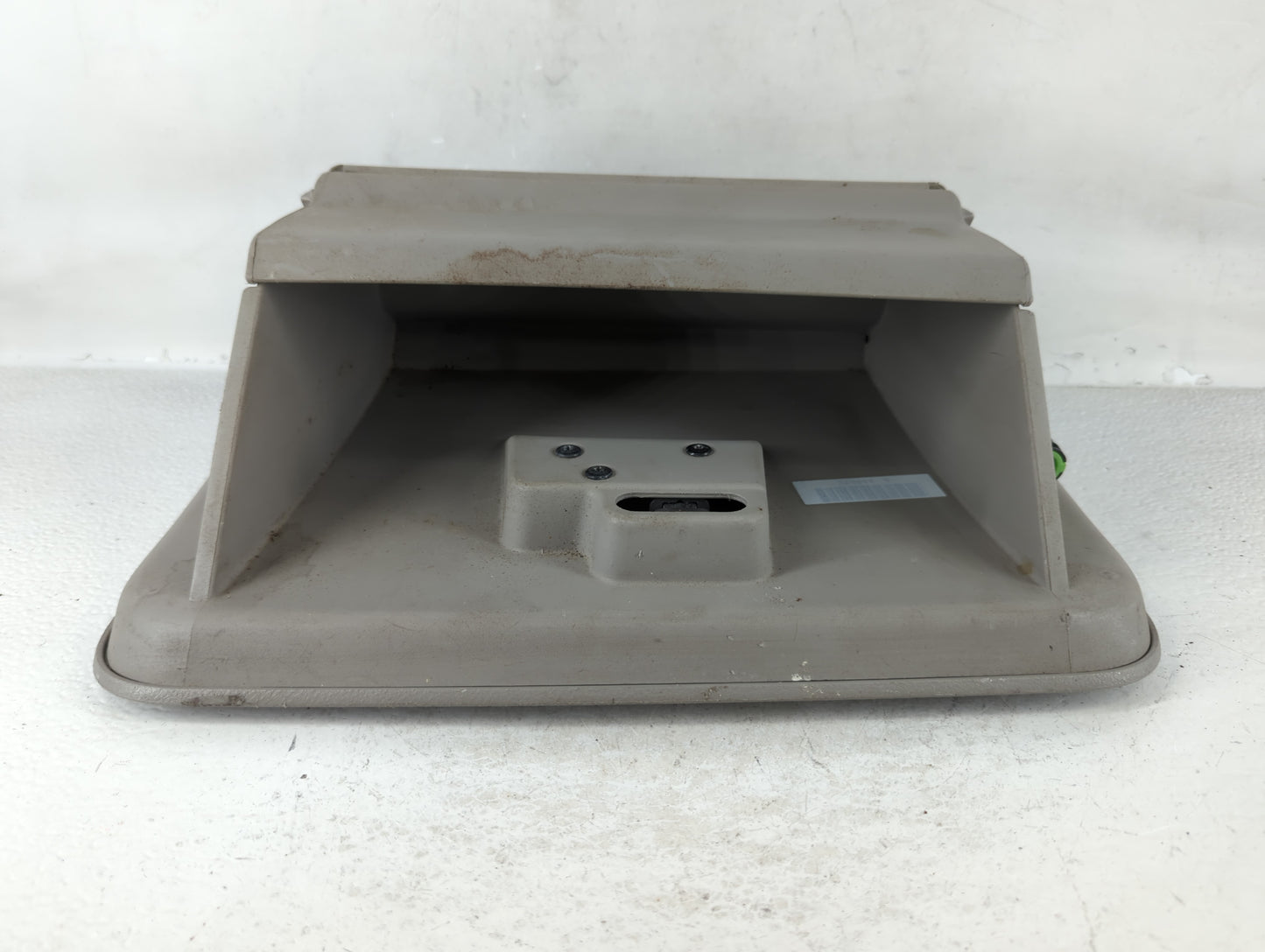 2006 Chevrolet Hhr Passenger Glove Box Door Storage Compartment 692647 - Oemusedautoparts1.com