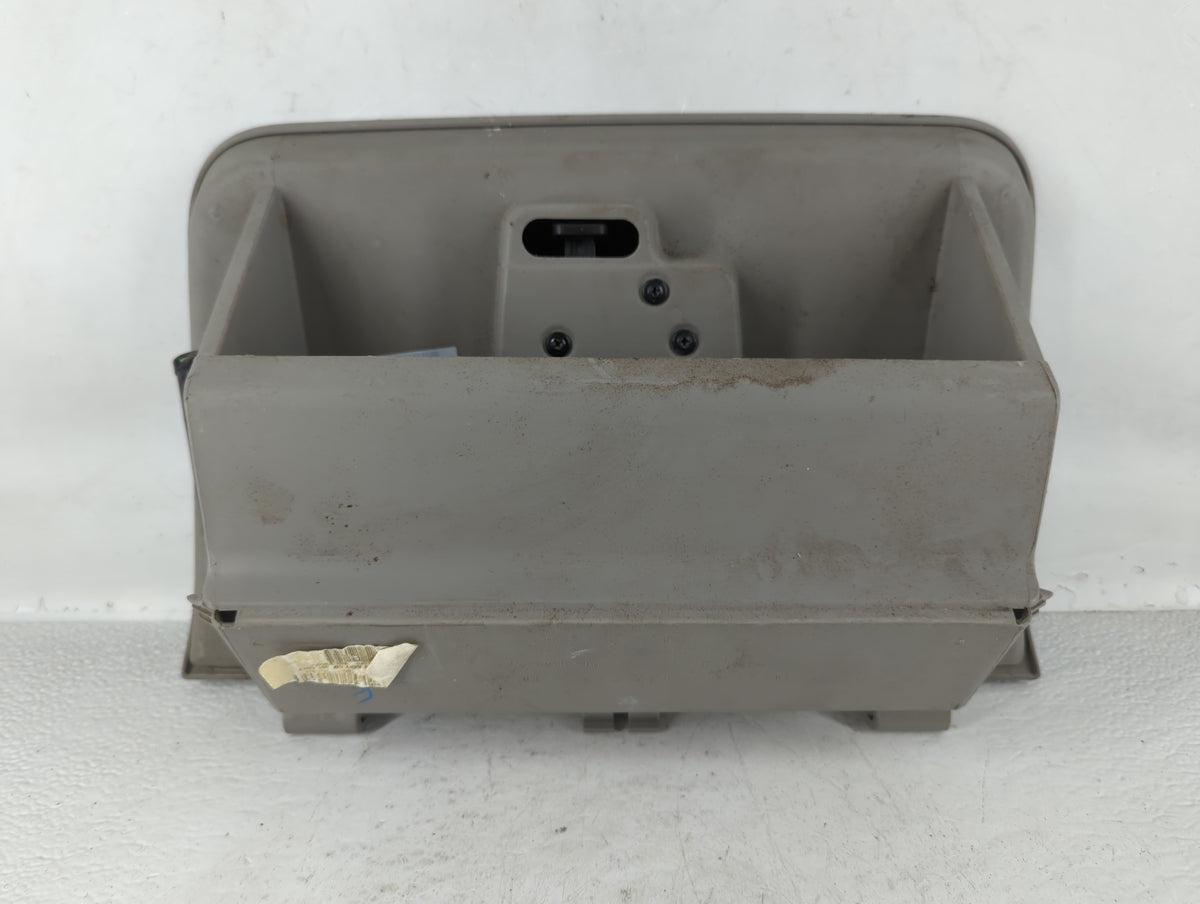 2006 Chevrolet Hhr Passenger Glove Box Door Storage Compartment 692647 - Oemusedautoparts1.com