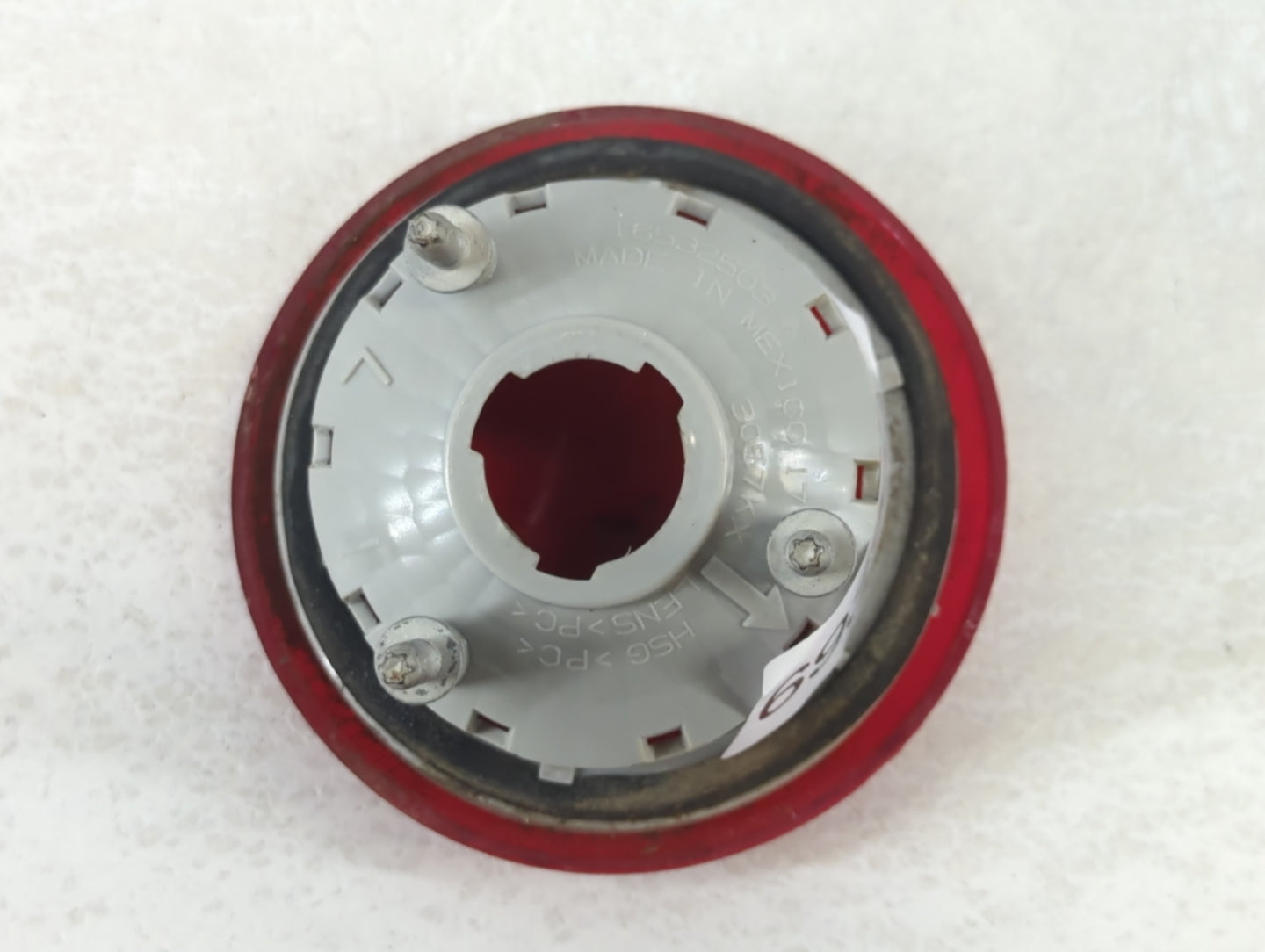 2006-2011 Chevrolet Hhr Tail Light Assembly Passenger Right OEM P/N:22709446 Fits Fits 2006 2007 2008 2009 2010 2011 OEM Use