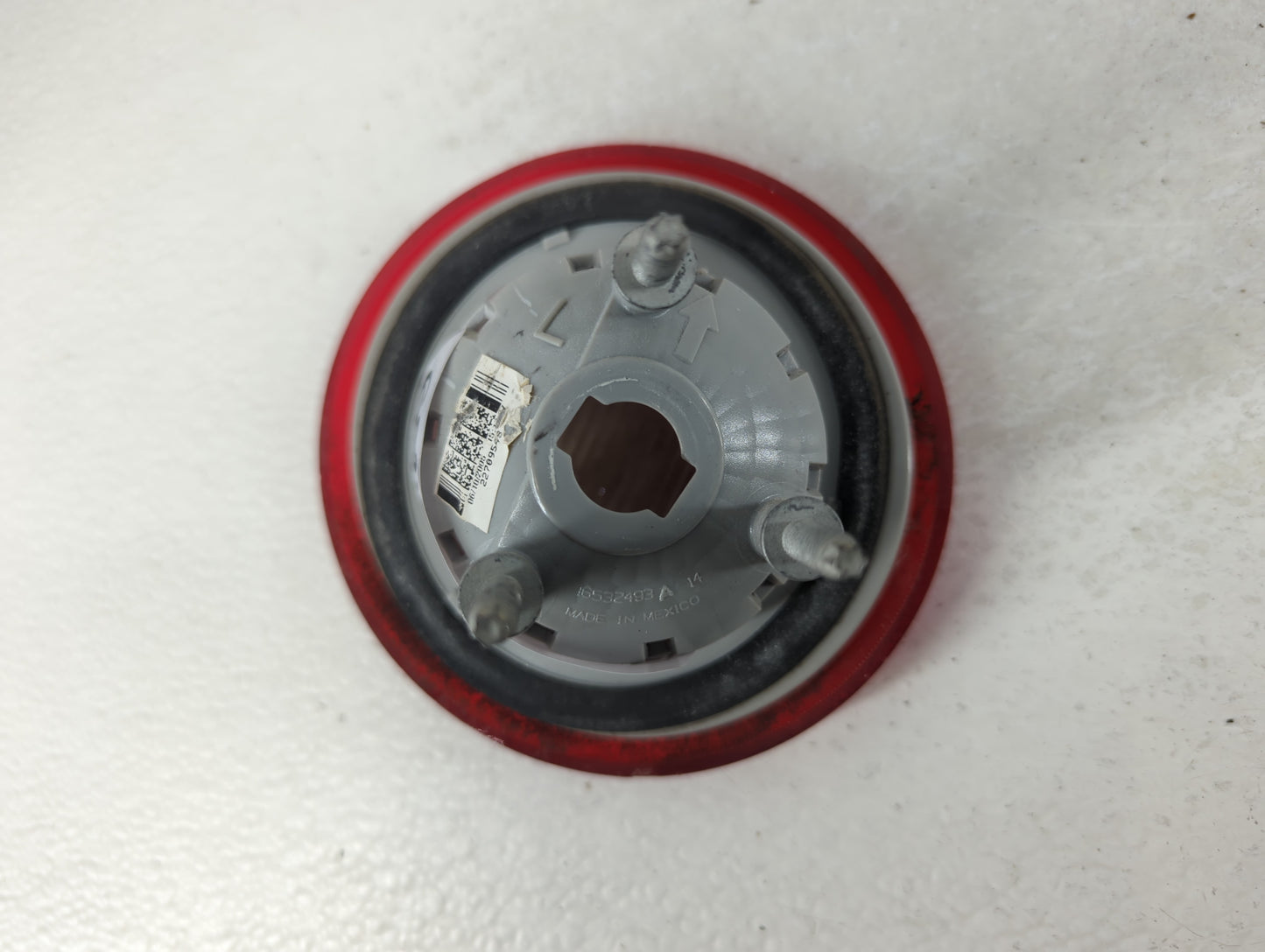 2006-2011 Chevrolet Hhr Tail Light Assembly Passenger Right OEM P/N:16532493A Fits Fits 2006 2007 2008 2009 2010 2011 OEM Us