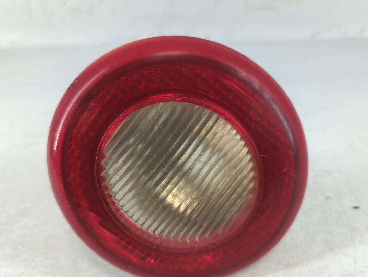 2006-2011 Chevrolet Hhr Tail Light Assembly Passenger Right OEM P/N:22709549 Fits Fits 2006 2007 2008 2009 2010 2011 OEM Use