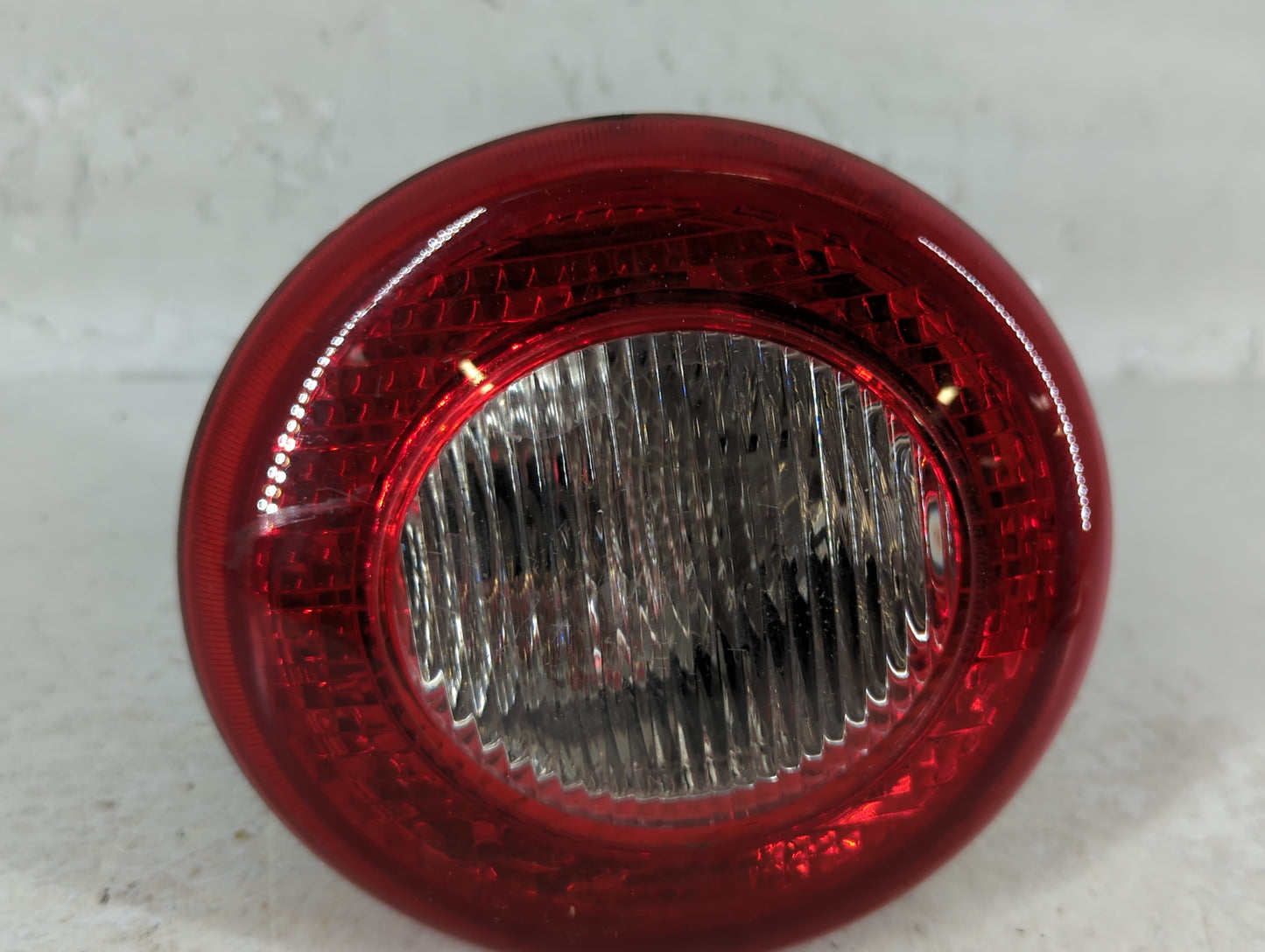 2006-2011 Chevrolet Hhr Tail Light Assembly Passenger Right OEM P/N:22727297 Fits Fits 2006 2007 2008 2009 2010 2011 OEM Use